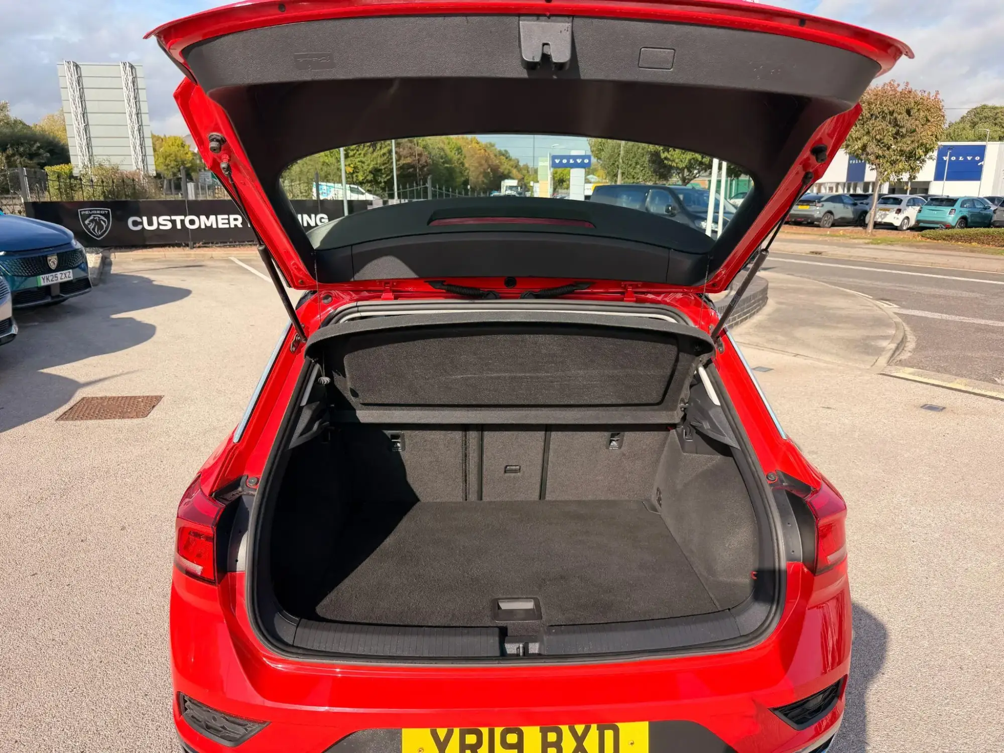 Volkswagen T-Roc Image 9