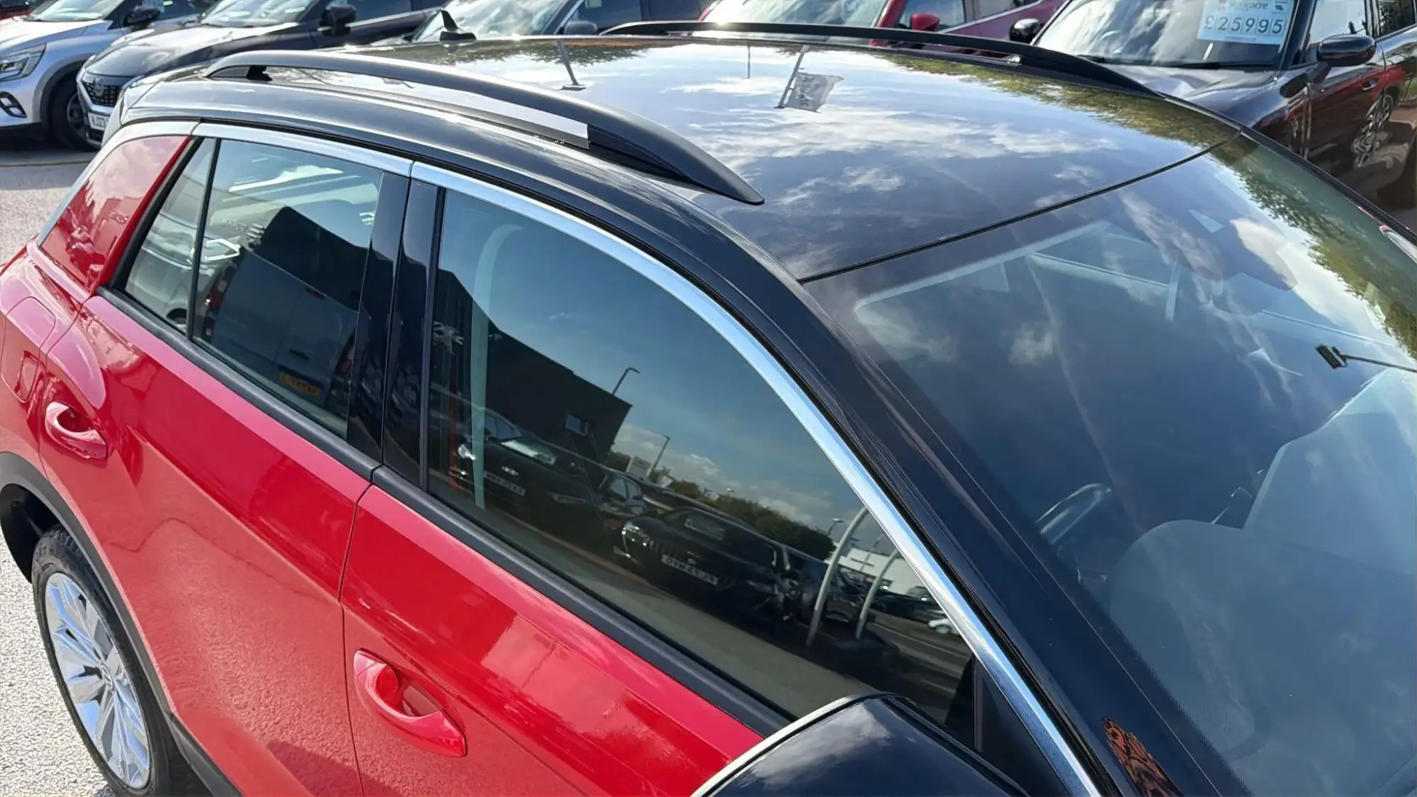 Volkswagen T-Roc Image 40