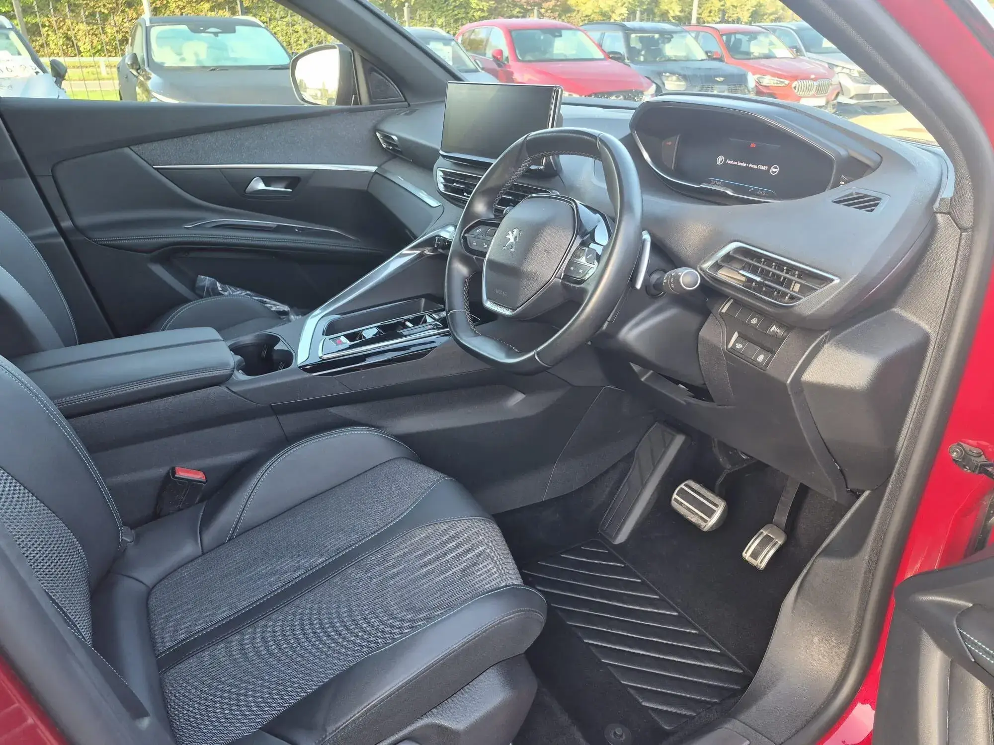 Peugeot 3008 Image 11