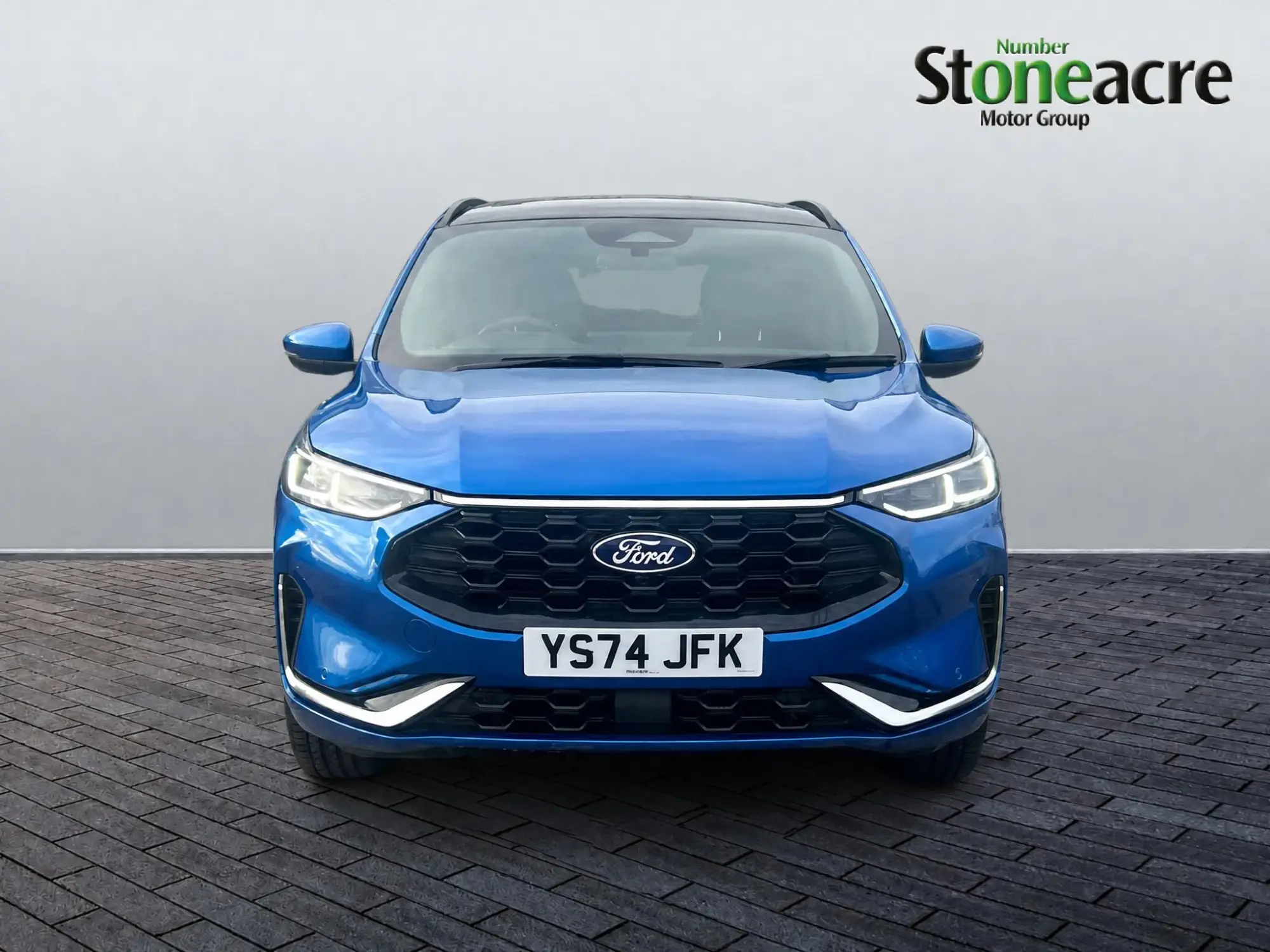 Ford Kuga Plug-In Hybrid Image 8 Ford Kuga Plug-In Hybrid Image 8