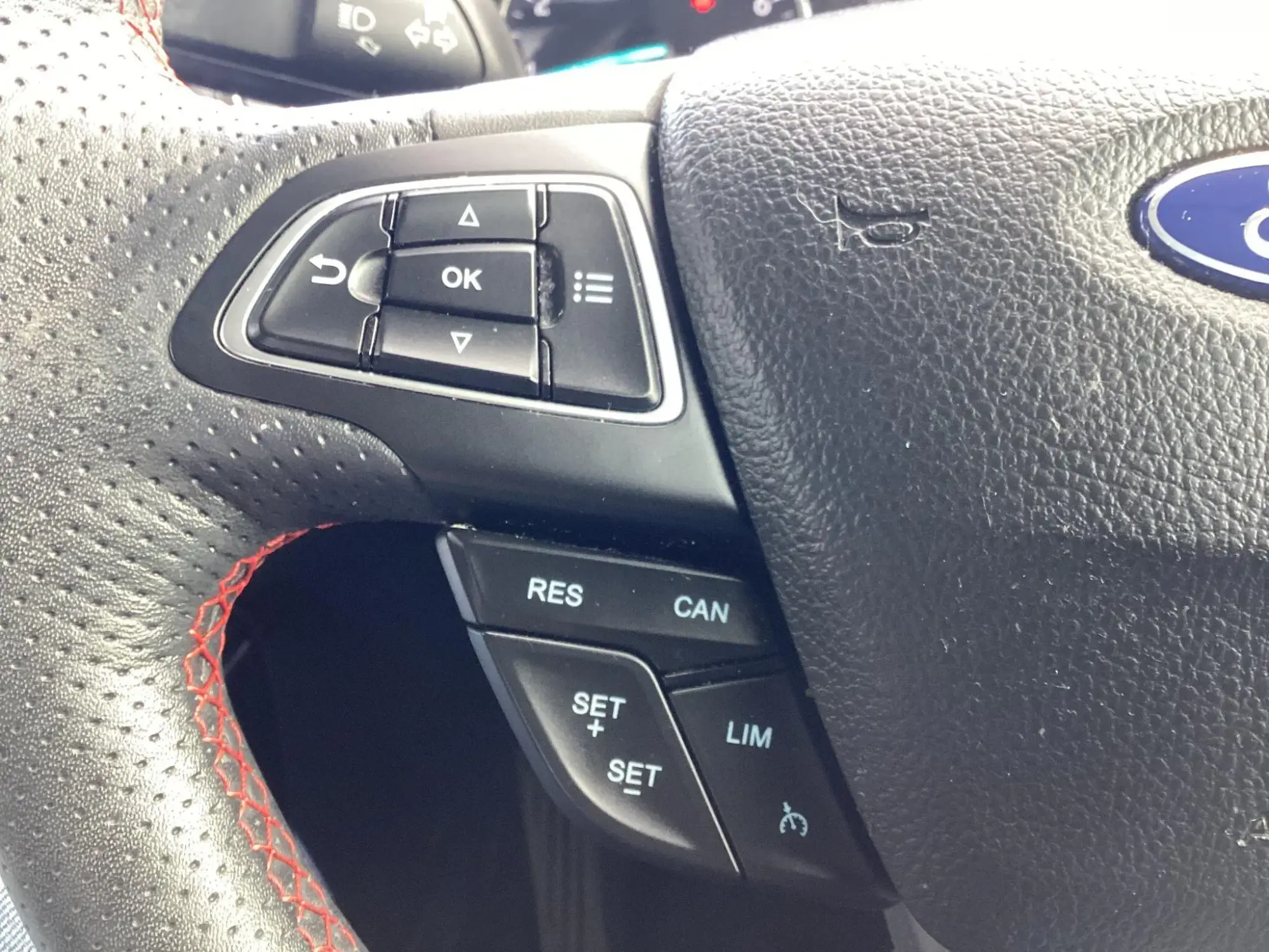 Ford EcoSport Image 24 Ford EcoSport Image 24
