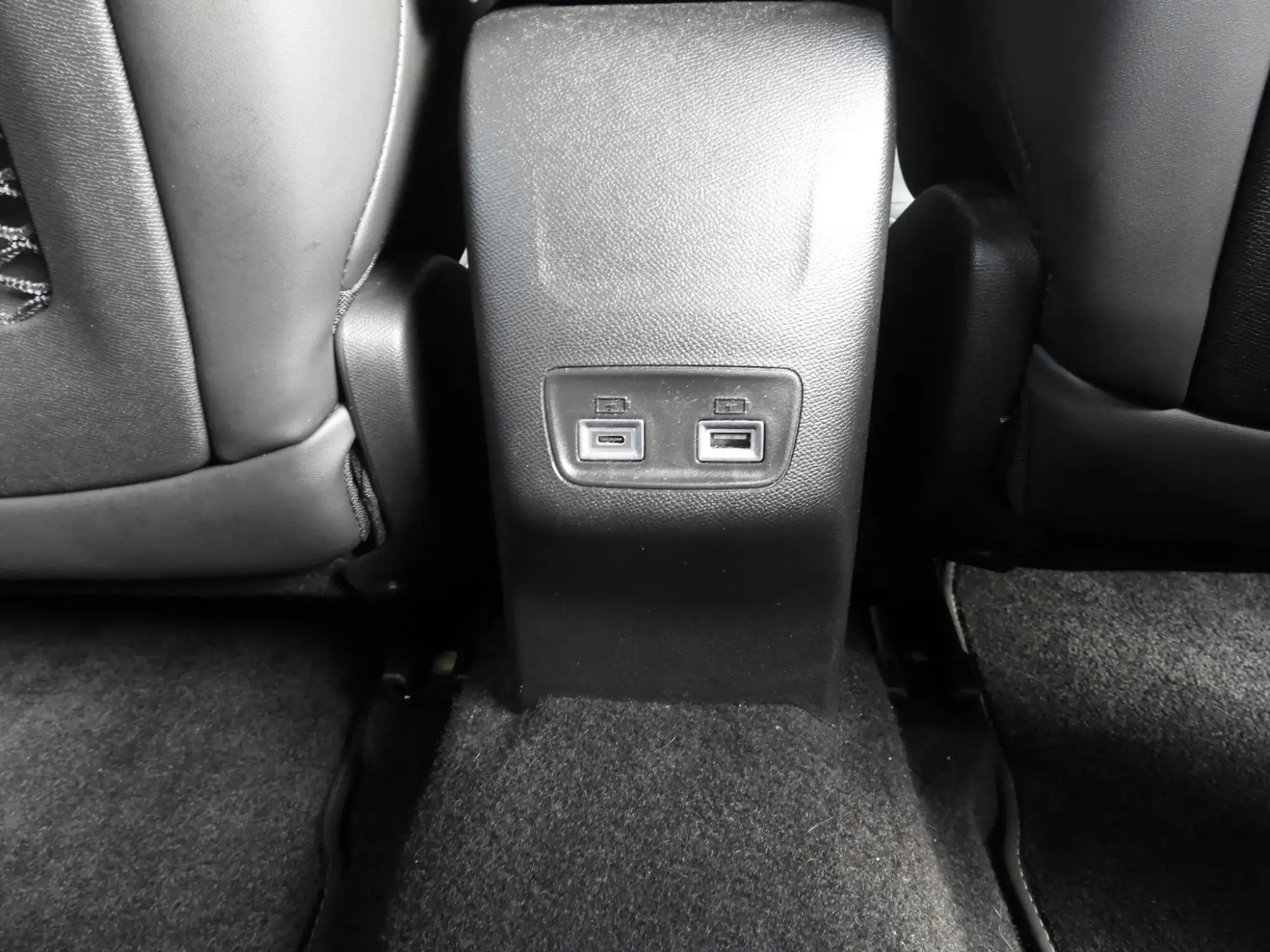 Peugeot 2008 Image 22