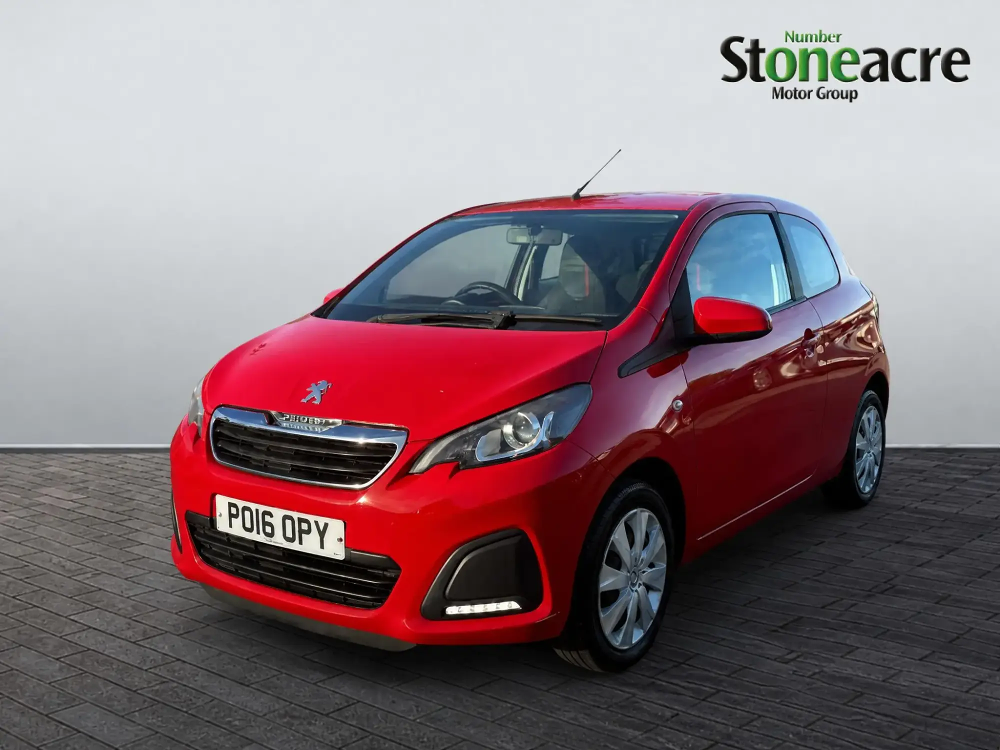 Peugeot 108 1.0 Active Euro 6 3dr PO16OPY Image 3 Peugeot 108 1.0 Active Euro 6 3dr PO16OPY Image 3