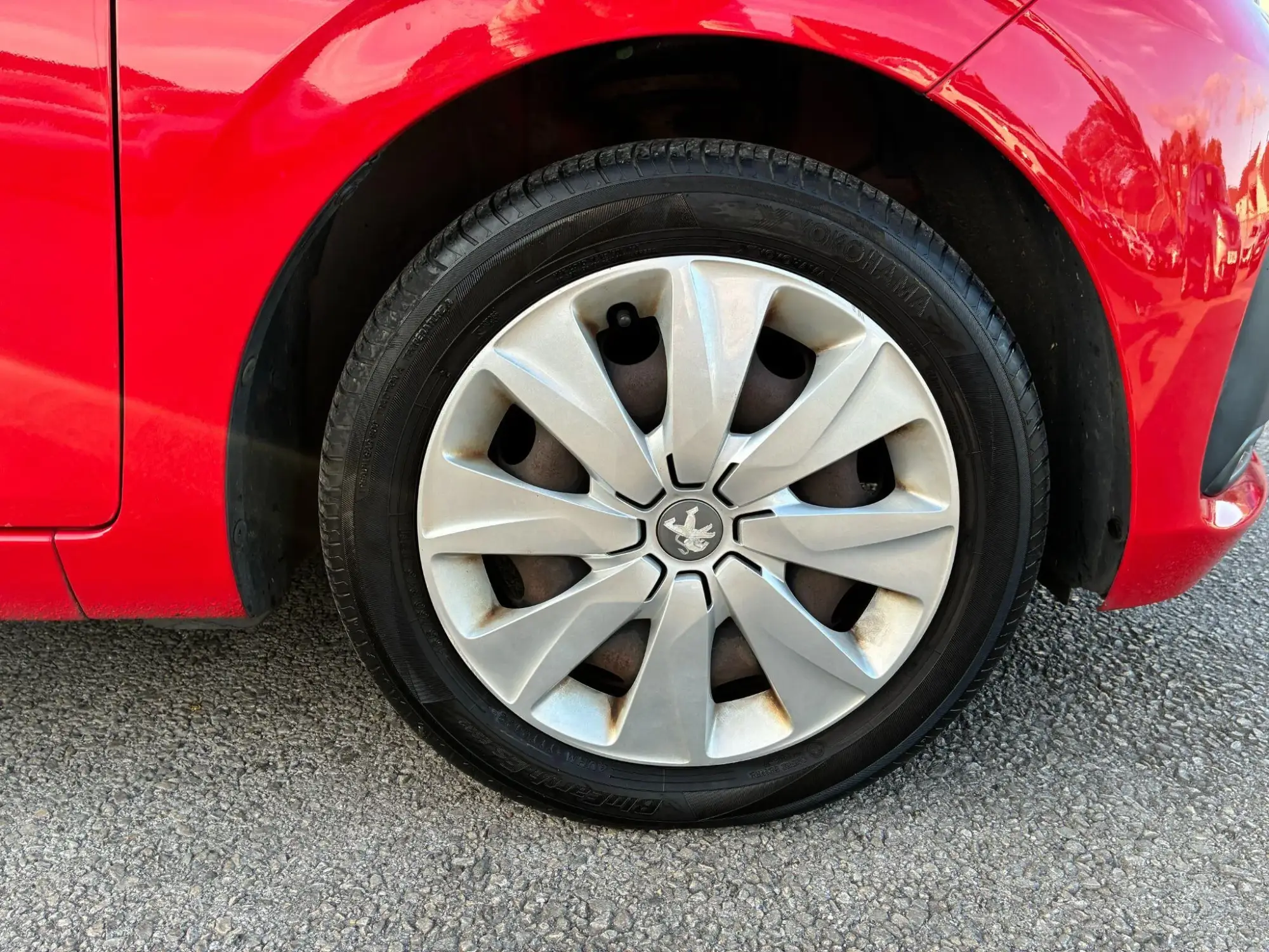 Peugeot 108 Image 18 Peugeot 108 Image 18
