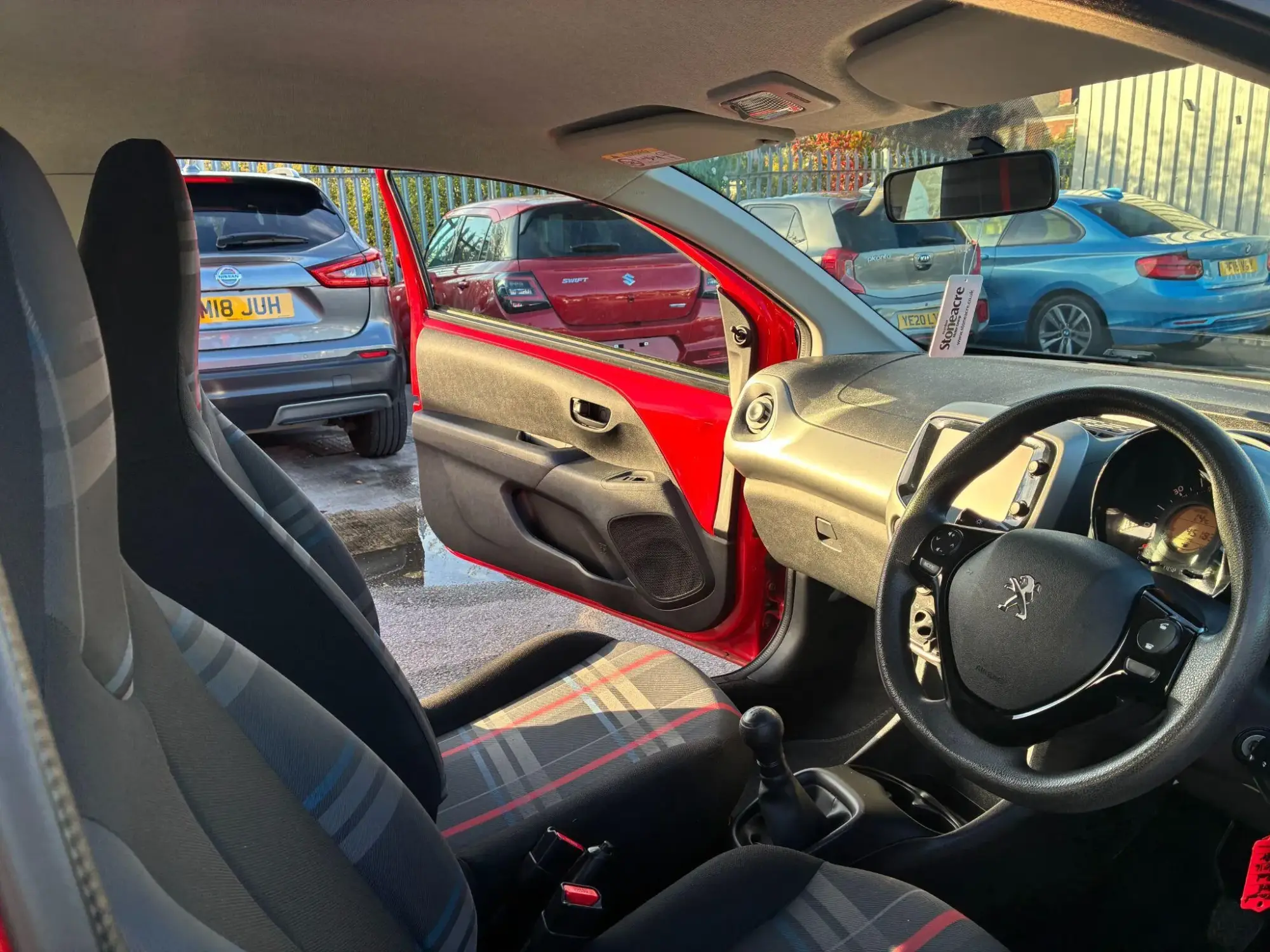 Peugeot 108 Image 10 Peugeot 108 Image 10