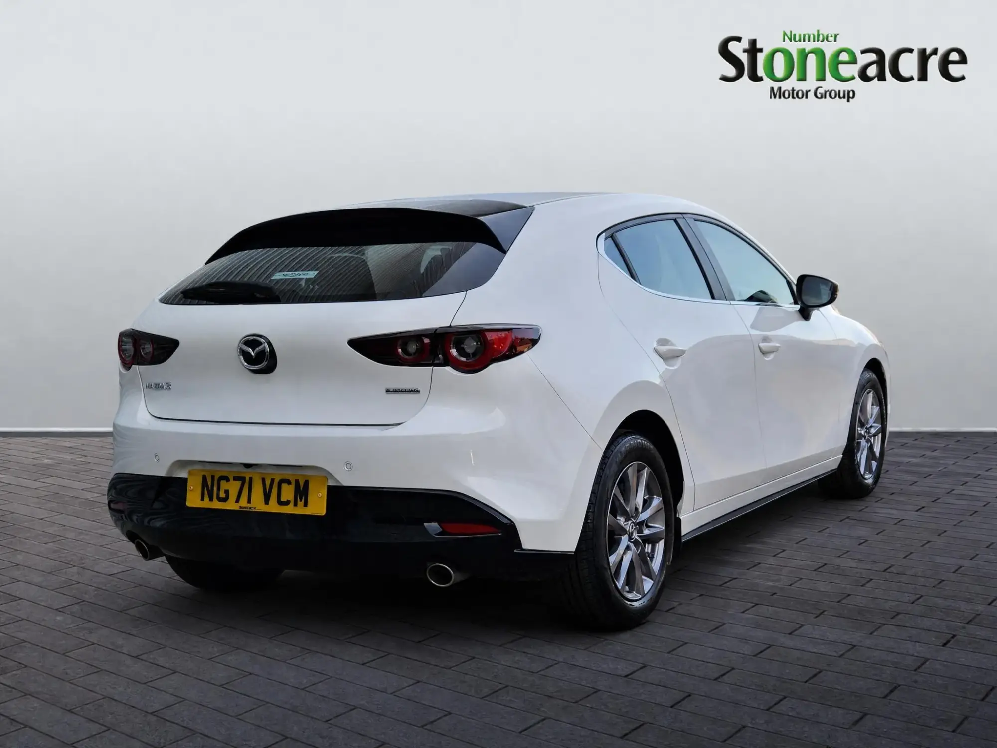 Mazda 3 2.0 e-SKYACTIV-G MHEV SE-L Lux Hatchback 5dr Petrol Manual Euro 6 (s/s) (122 ps) NG71VCM Image 3 Mazda 3 2.0 e-SKYACTIV-G MHEV SE-L Lux Hatchback 5dr Petrol Manual Euro 6 (s/s) (122 ps) NG71VCM Image 3