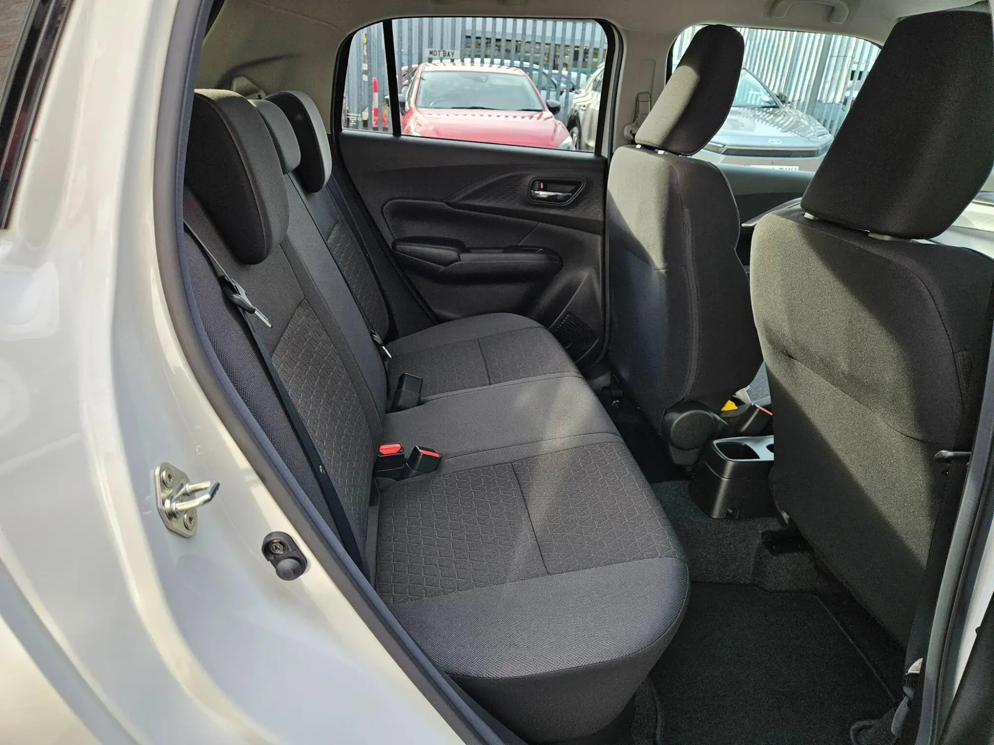 Suzuki Swift Image 17