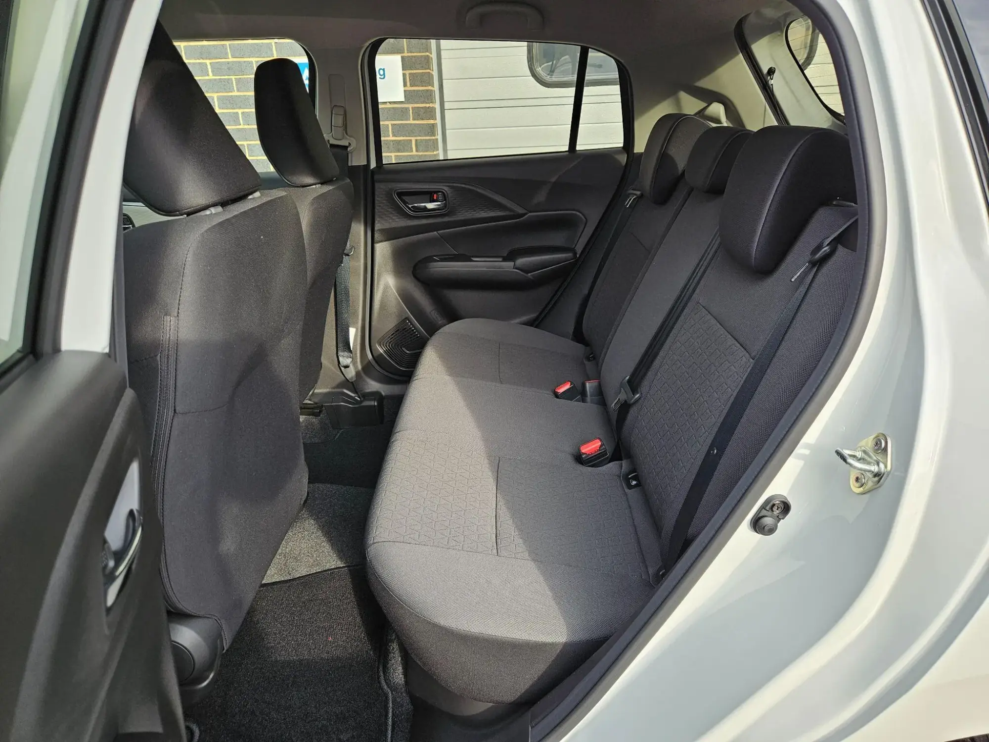 Suzuki Swift Image 18