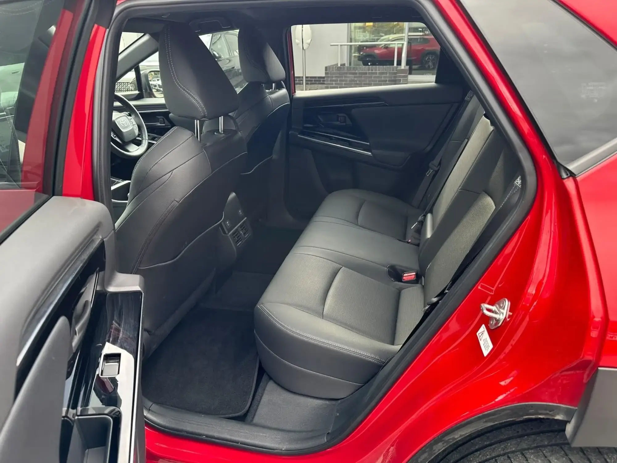 Toyota bZ4X Image 10