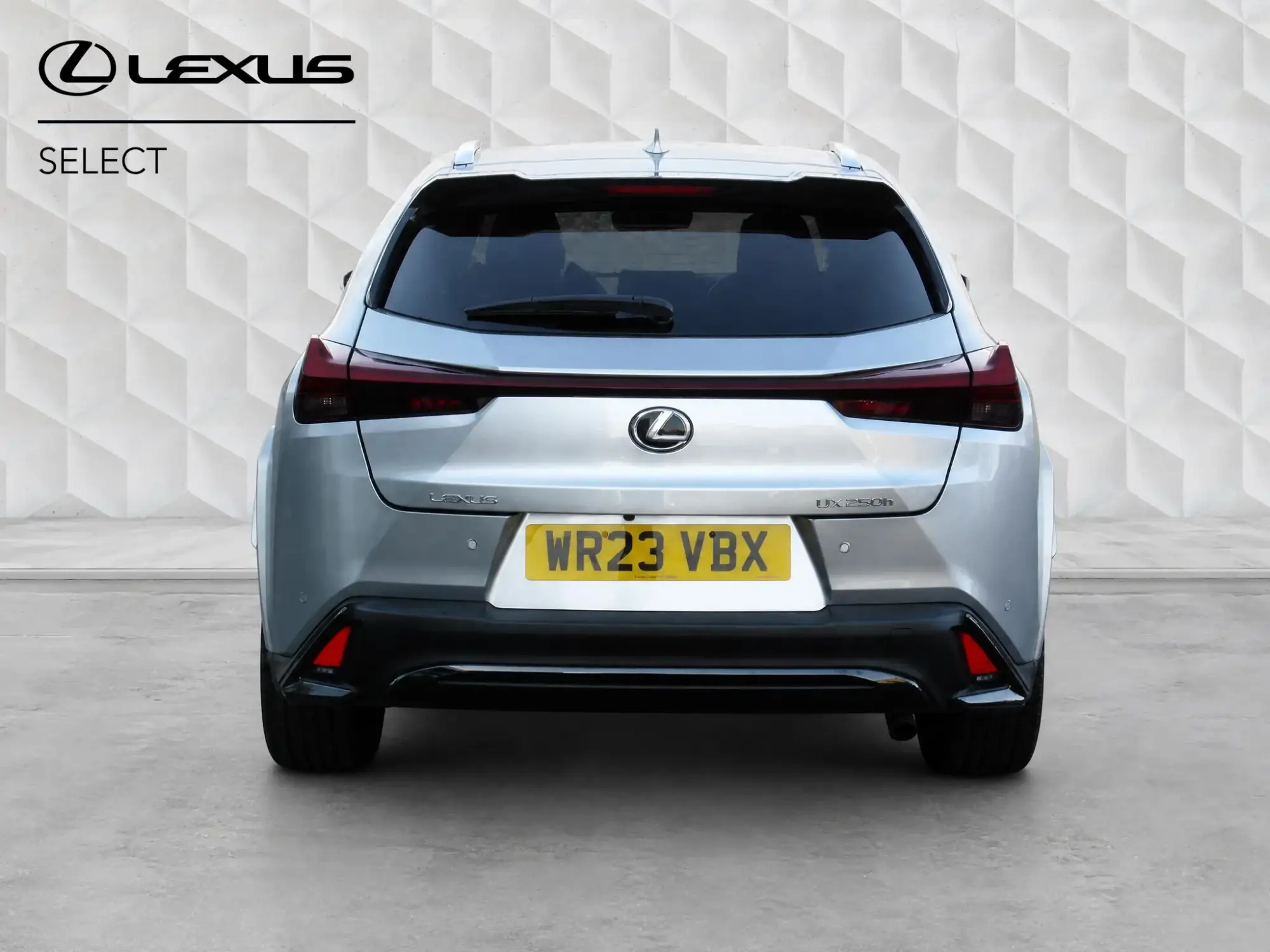 Lexus UX Self-Charging Hybrid Image 7 Lexus UX Self-Charging Hybrid Image 7