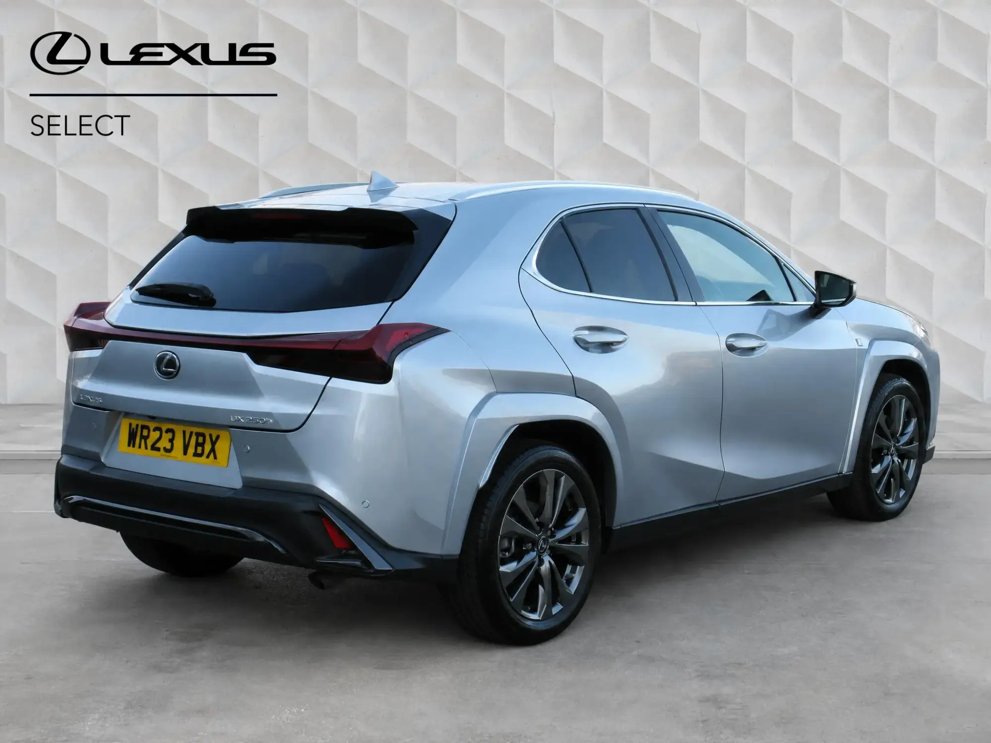 Lexus UX Self-Charging Hybrid Image 8 Lexus UX Self-Charging Hybrid Image 8