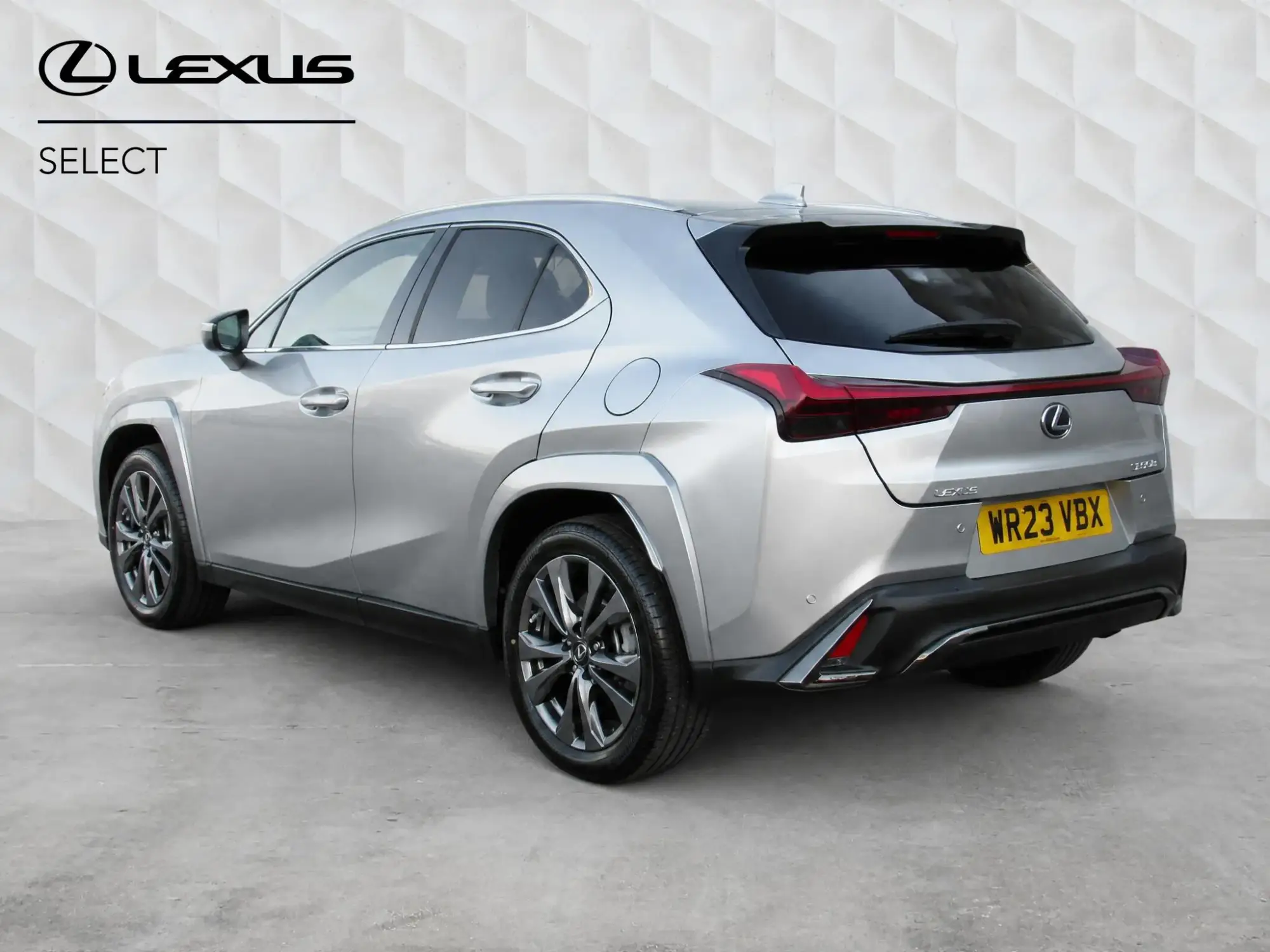 Lexus UX Self-Charging Hybrid Image 18 Lexus UX Self-Charging Hybrid Image 18