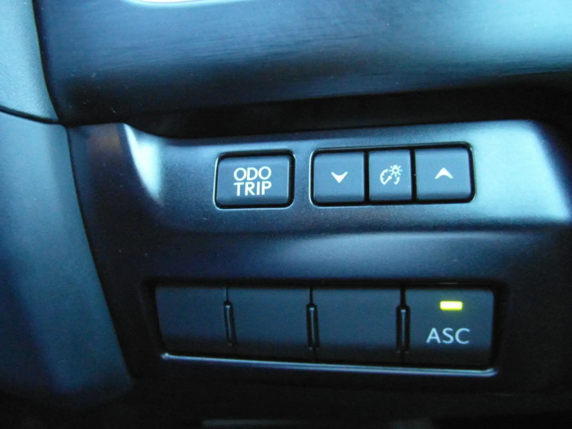 Lexus UX Self-Charging Hybrid Image 39 Lexus UX Self-Charging Hybrid Image 39