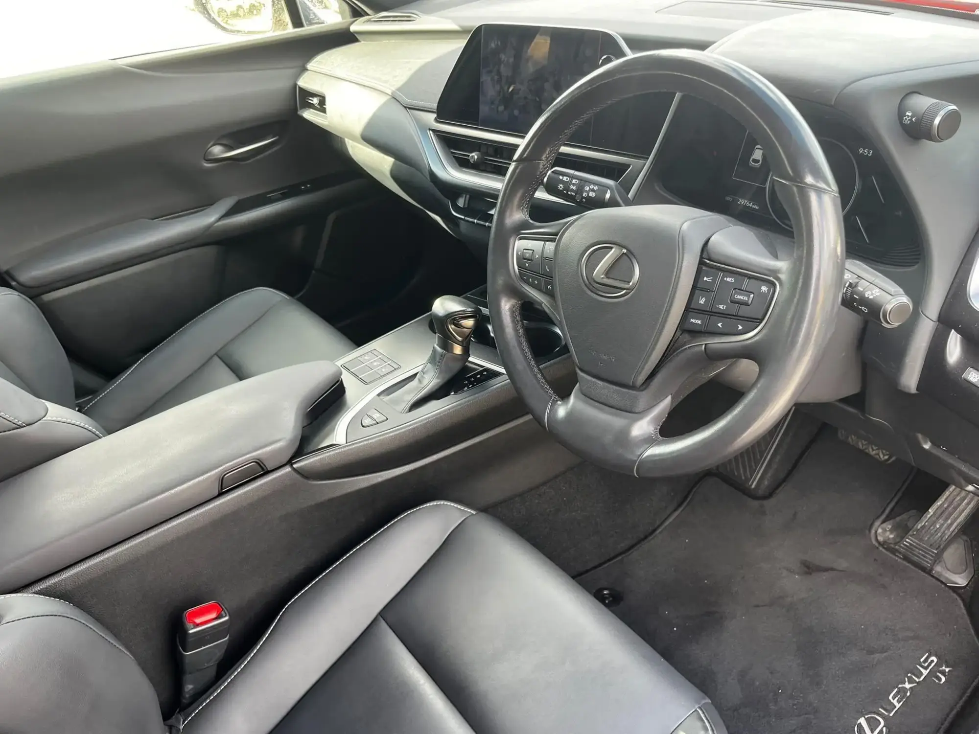 Lexus UX Self-Charging Hybrid Image 14 Lexus UX Self-Charging Hybrid Image 14