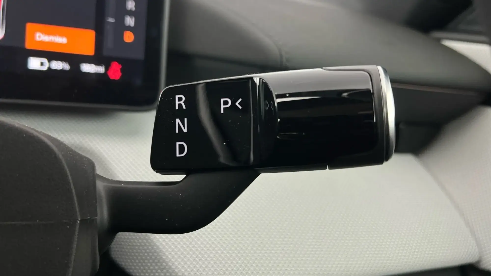 Polestar 4 SUV Image 12