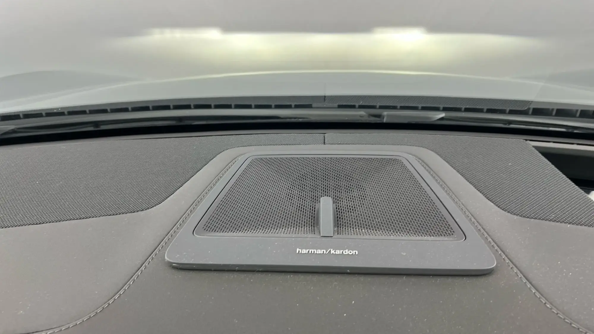Polestar 4 Coupe Image 24