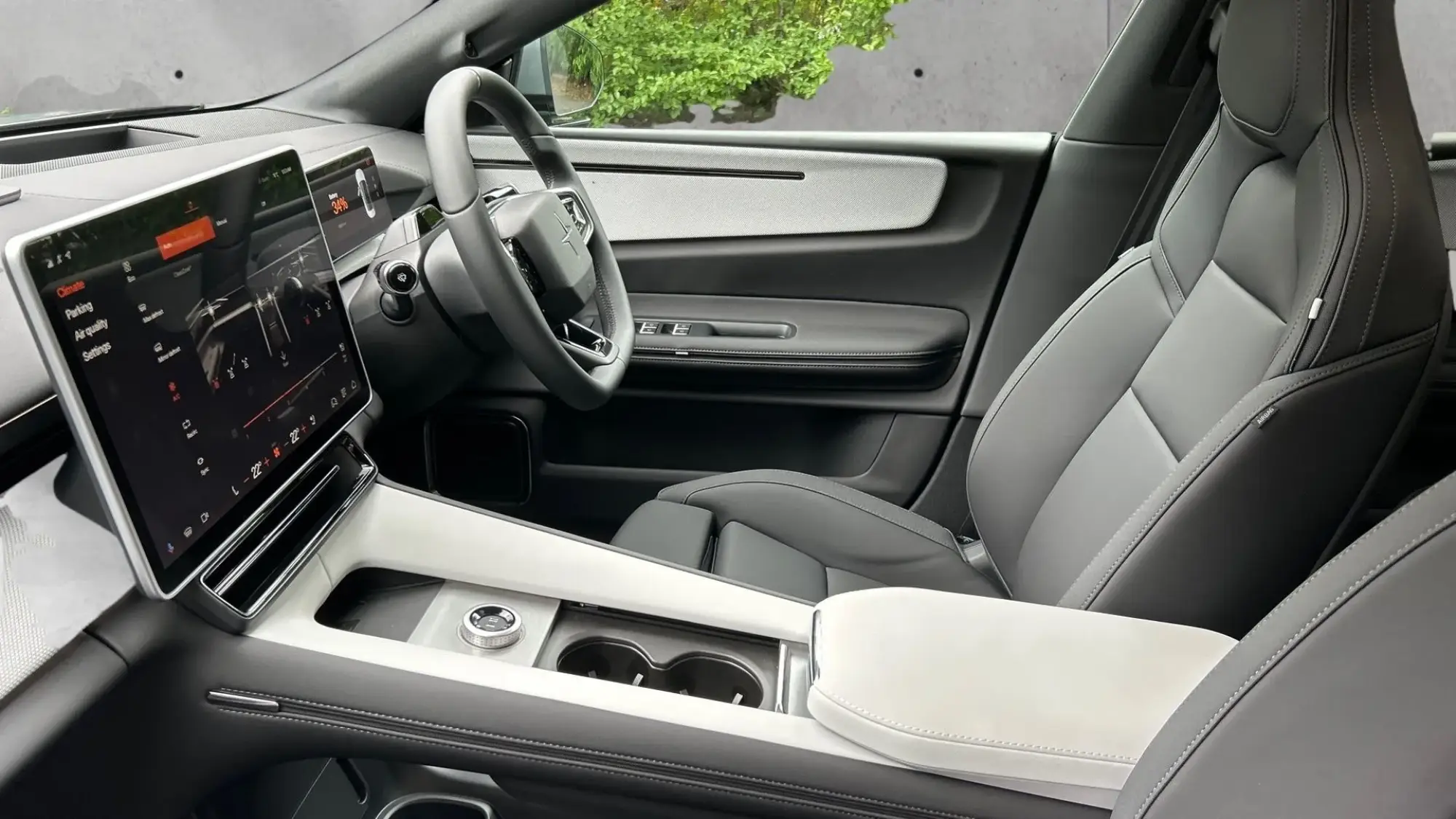 Polestar 4 Coupe Image 25 Polestar 4 Coupe Image 25