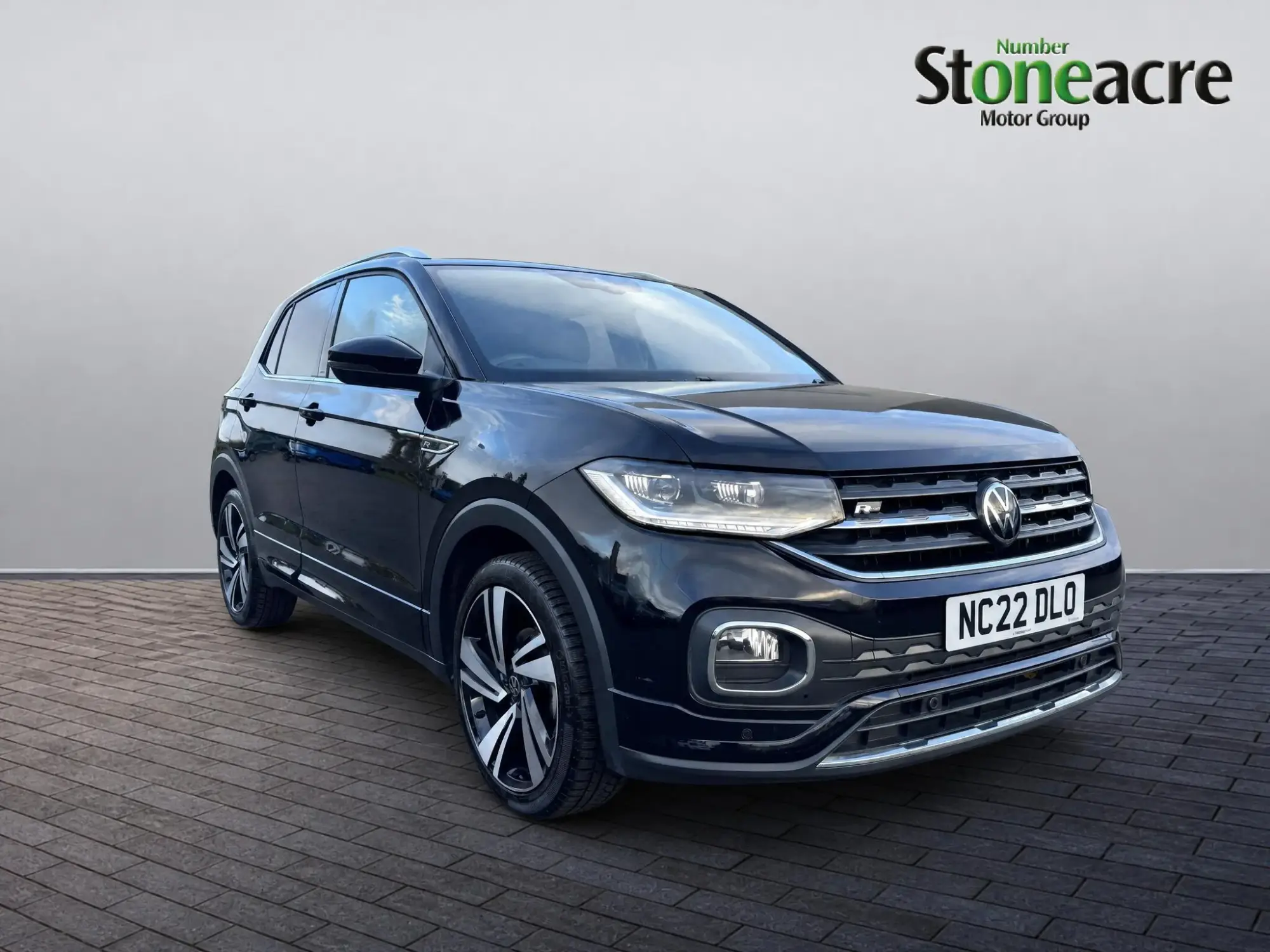 Volkswagen T-Cross 1.0 TSI R-Line DSG Euro 6 (s/s) 5dr NC22DLO Image 1