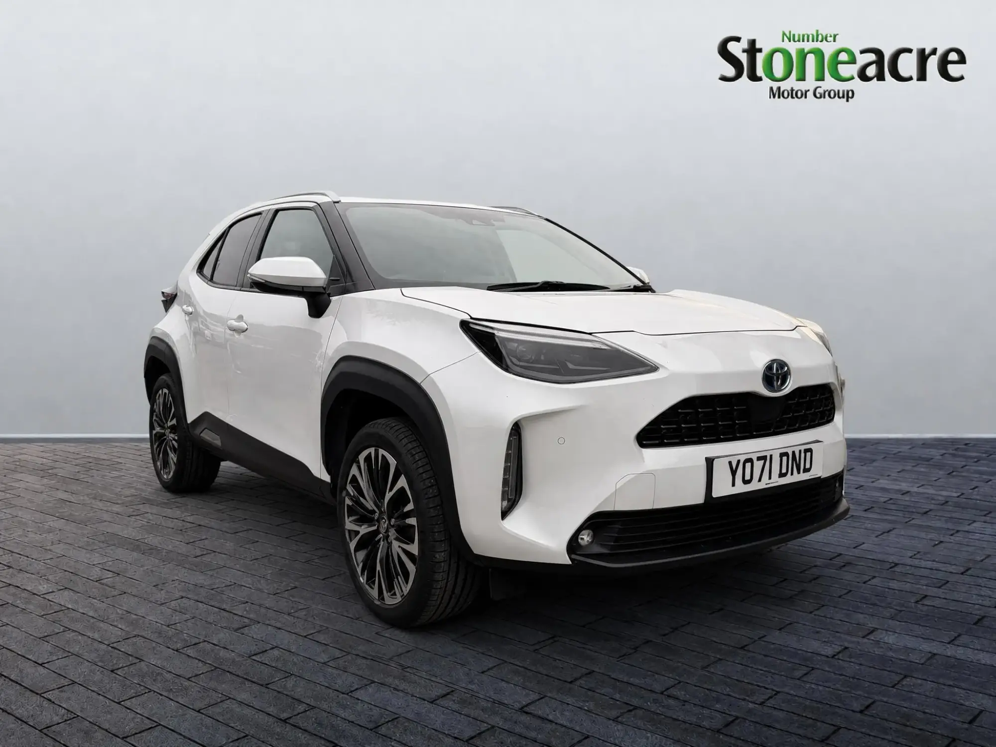 Toyota Yaris Cross Hybrid 1.5 VVT-h Excel E-CVT Euro 6 (s/s) 5dr YO71DND Image 1