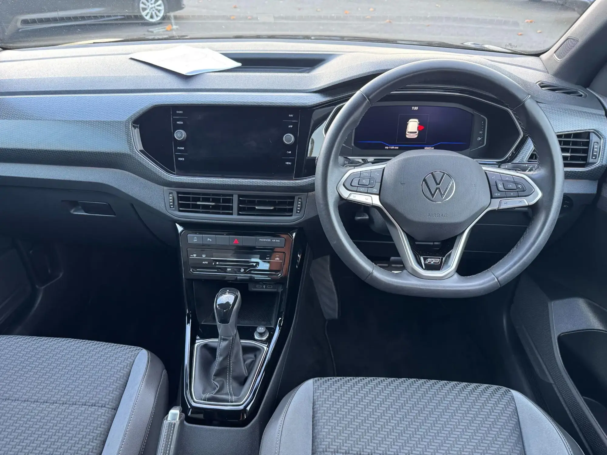 Volkswagen T-Cross Image 15