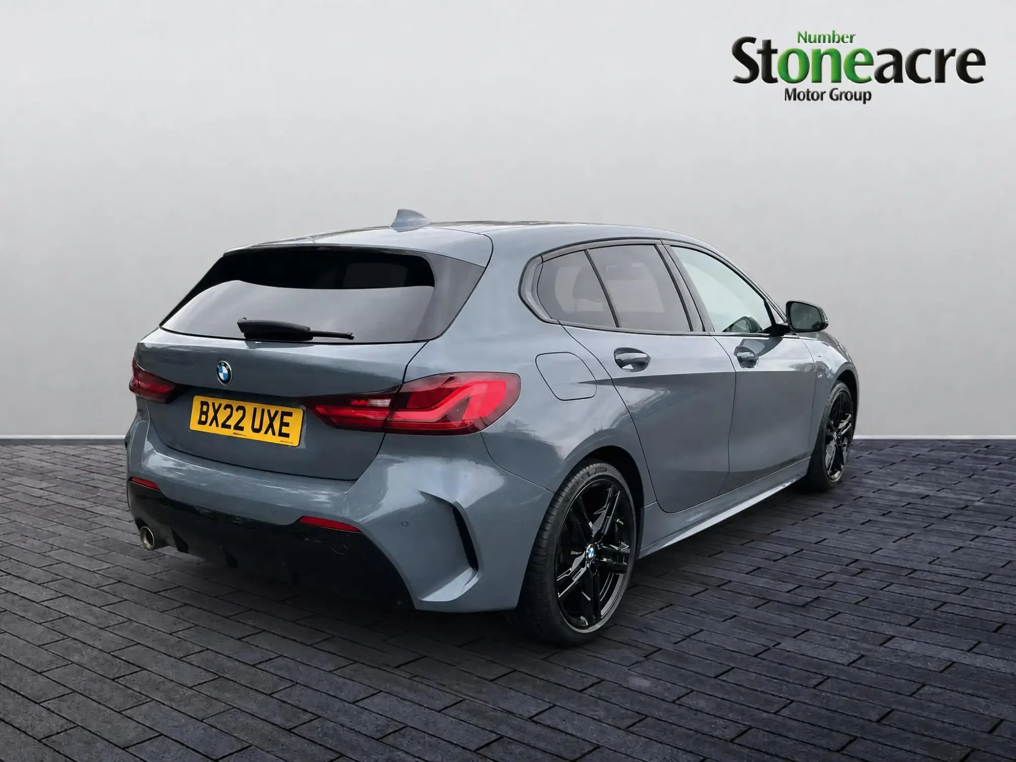 BMW 1 Series Image 8