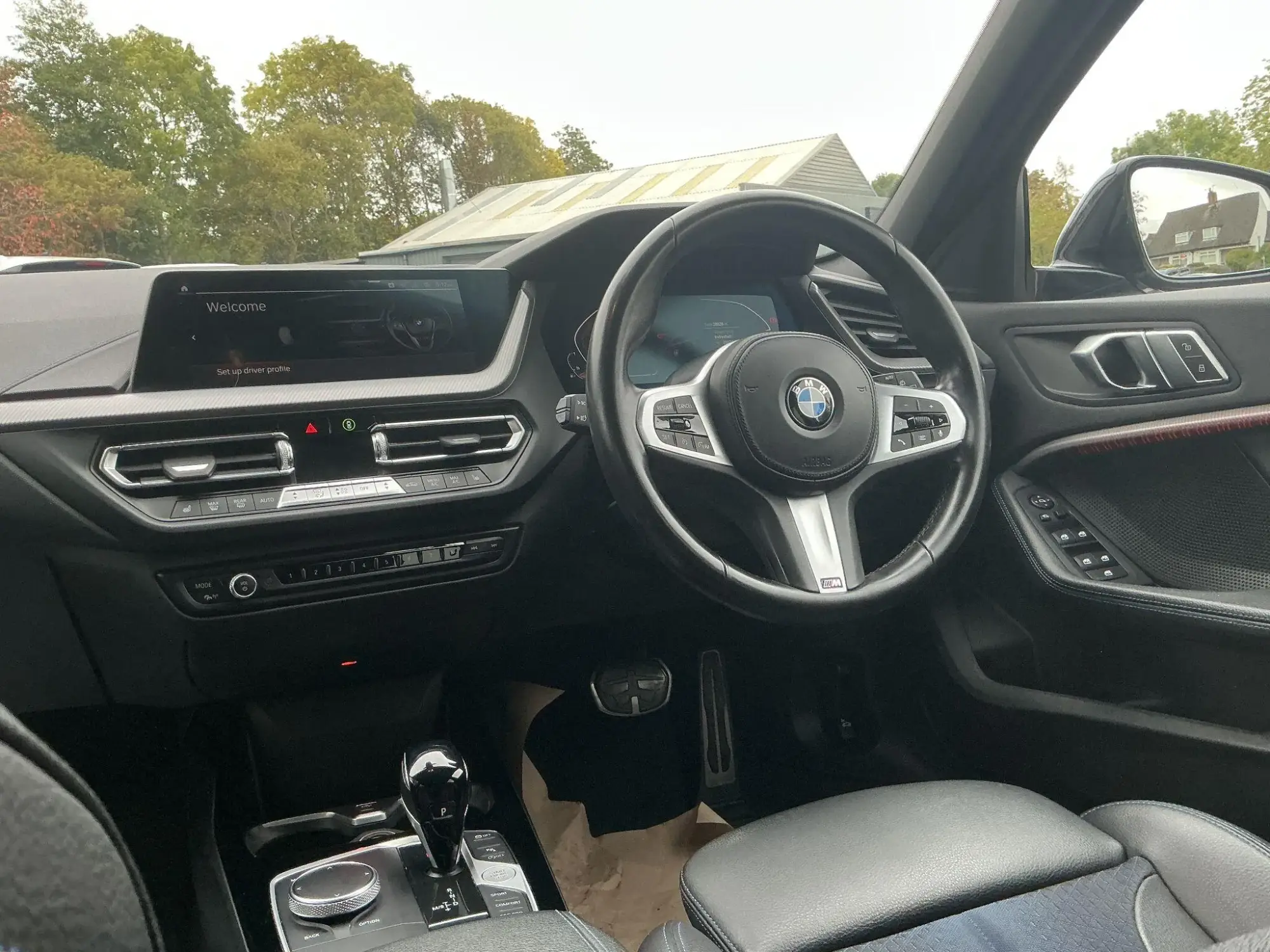 BMW 1 Series Image 9