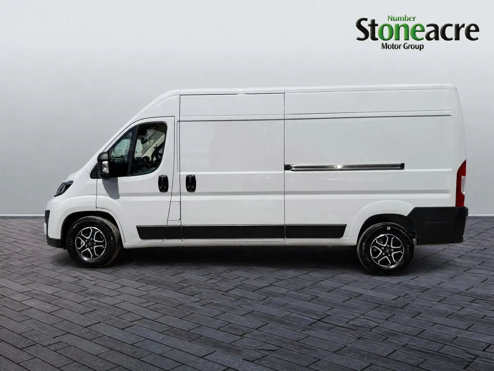 Peugeot Boxer Image 4 Peugeot Boxer Image 4