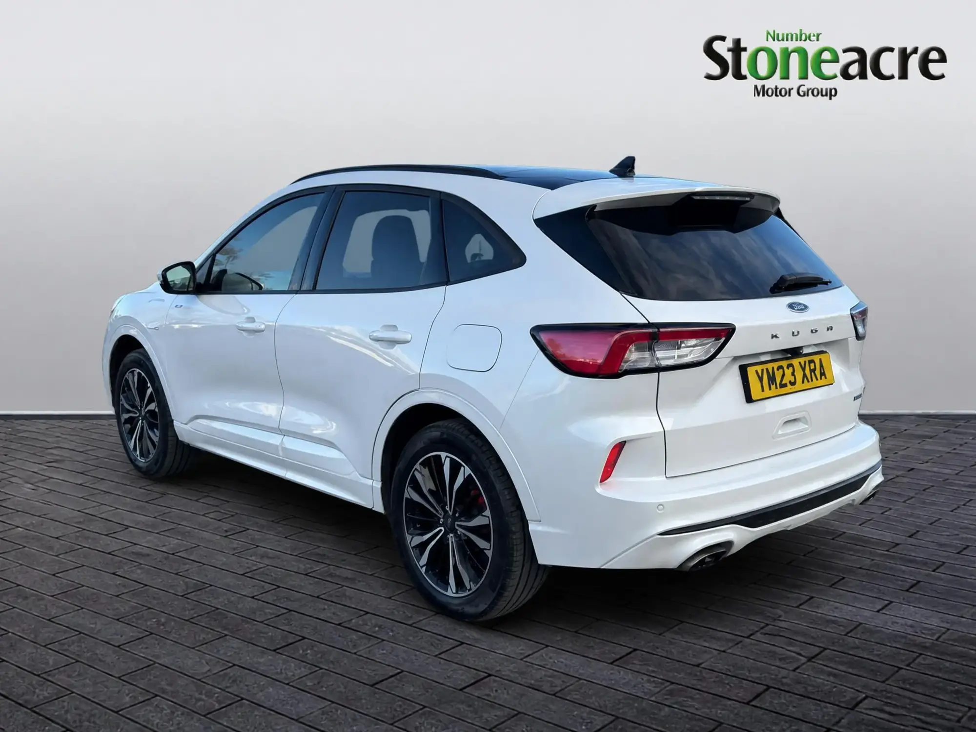 Ford Kuga Plug-In Hybrid Image 4 Ford Kuga Plug-In Hybrid Image 4