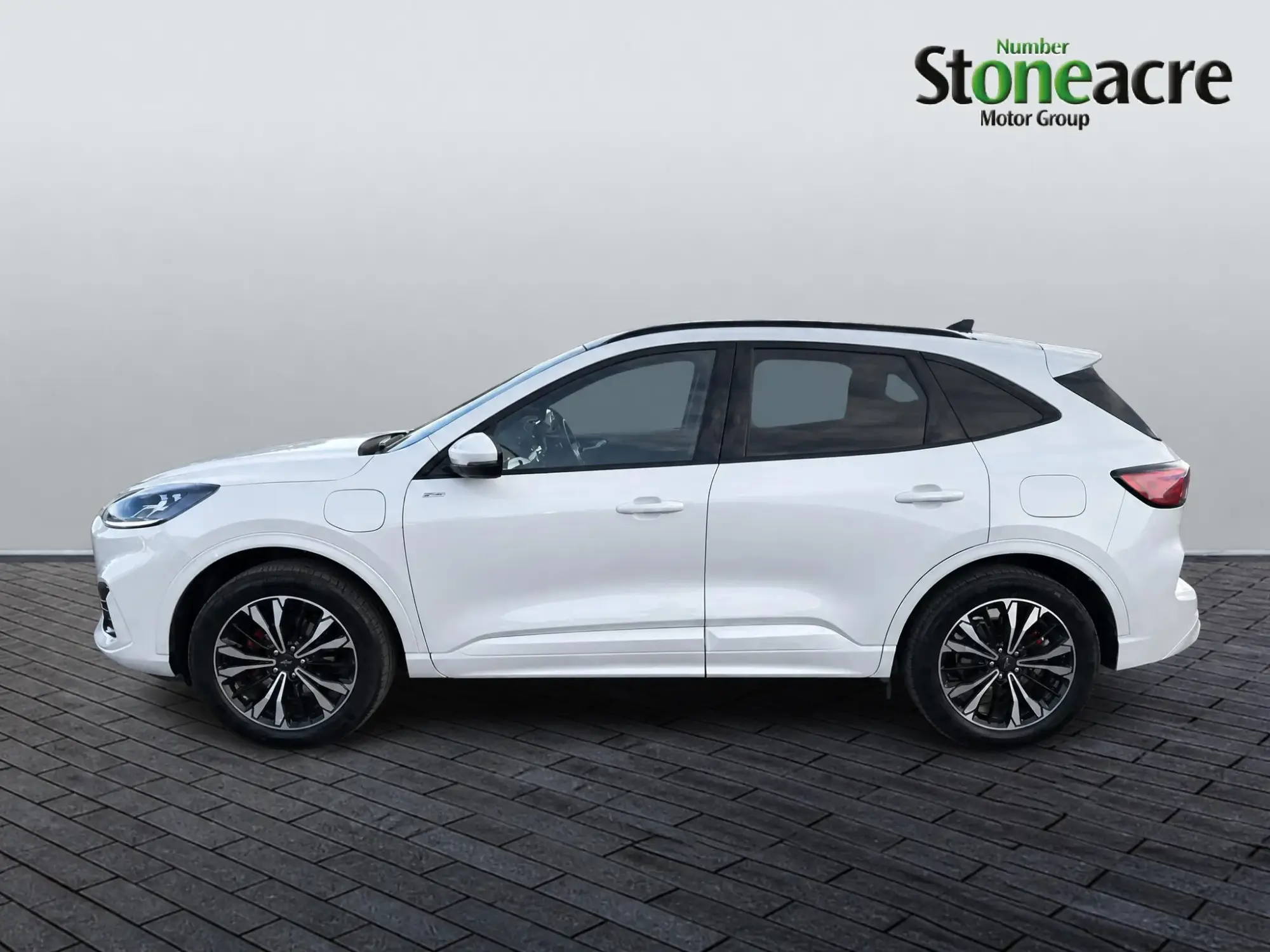 Ford Kuga Plug-In Hybrid Image 5 Ford Kuga Plug-In Hybrid Image 5