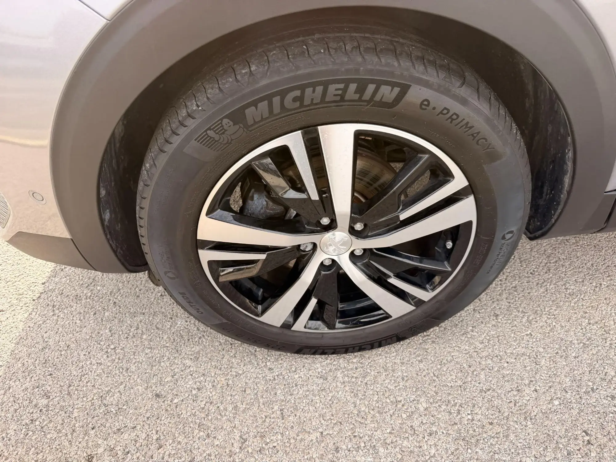 Peugeot 3008 Image 12