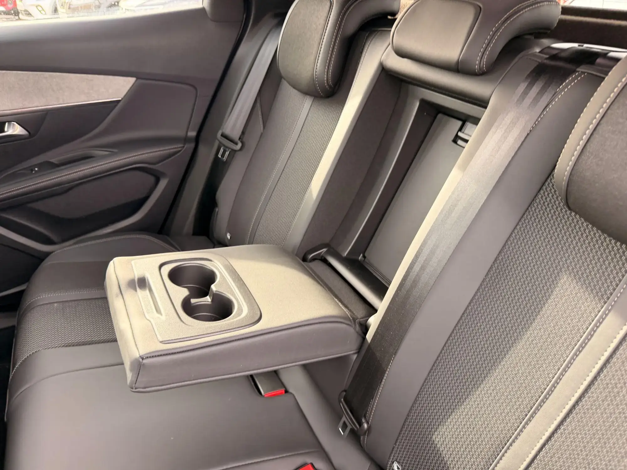 Peugeot 3008 Image 40