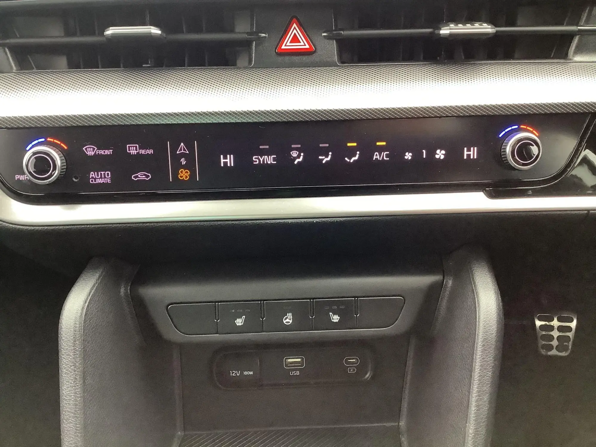 Kia Sportage Image 14
