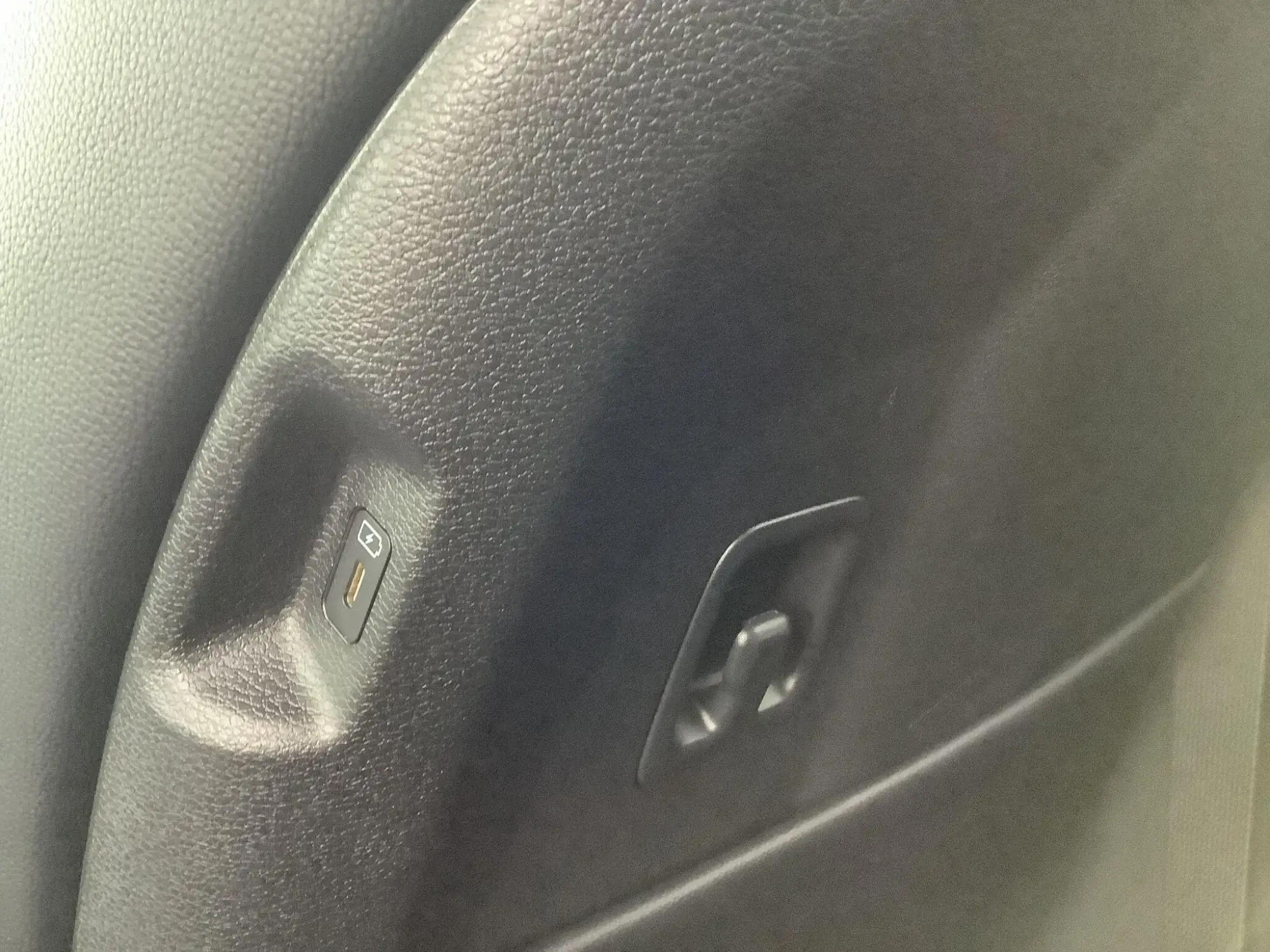 Kia Sportage Image 15