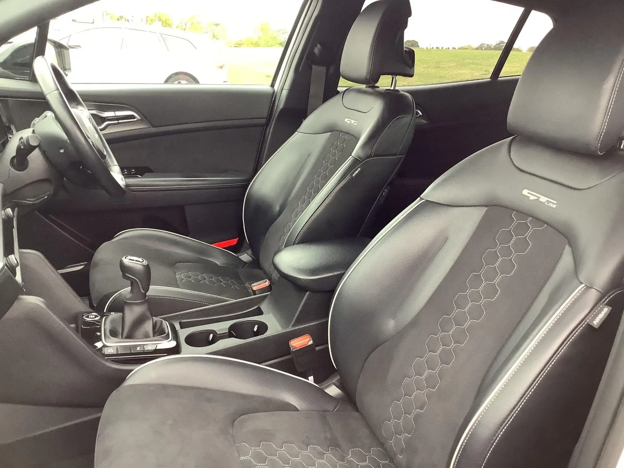 Kia Sportage Image 40