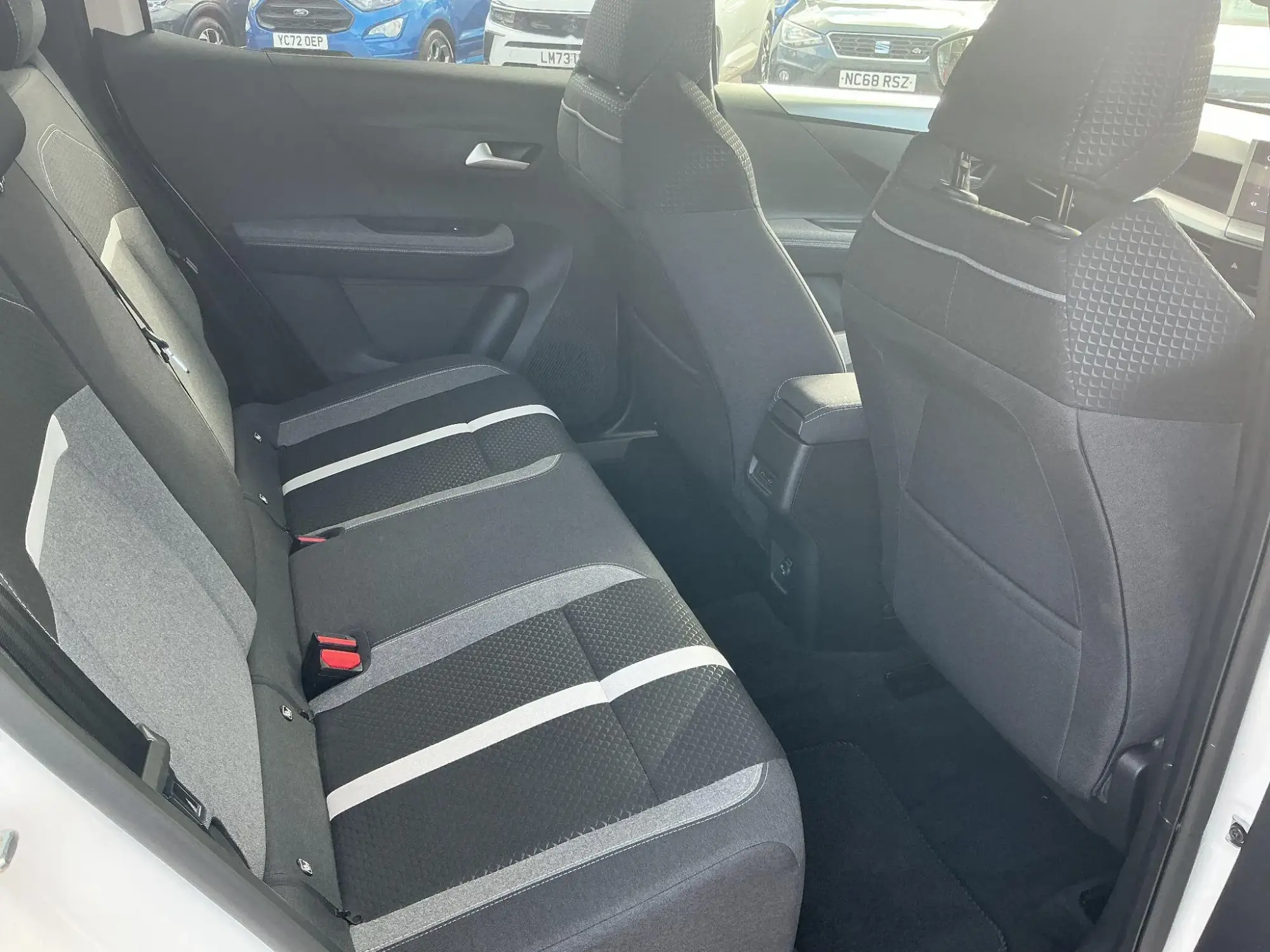 Vauxhall Frontera Image 9 Vauxhall Frontera Image 9