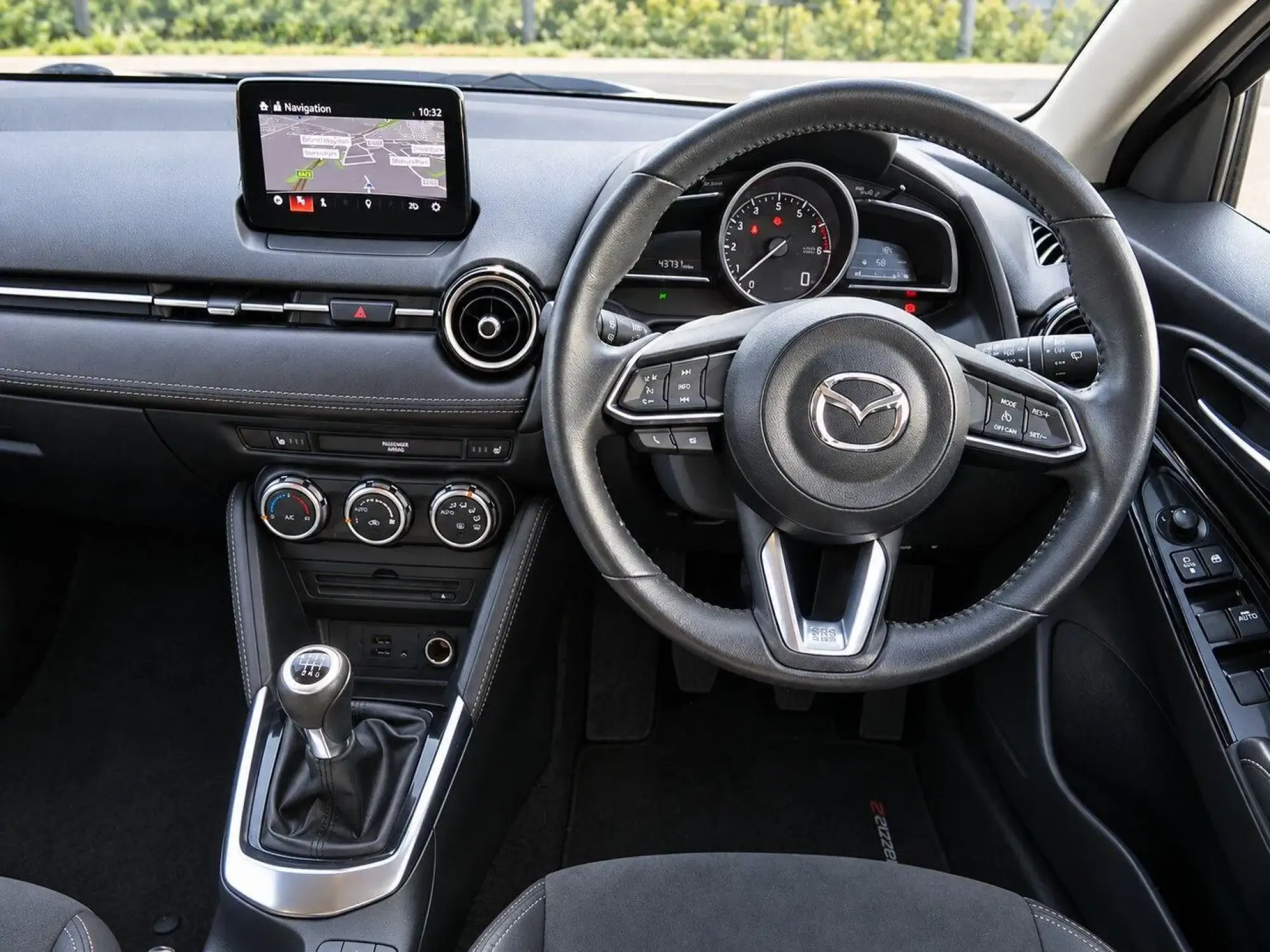 Mazda2 Image 3