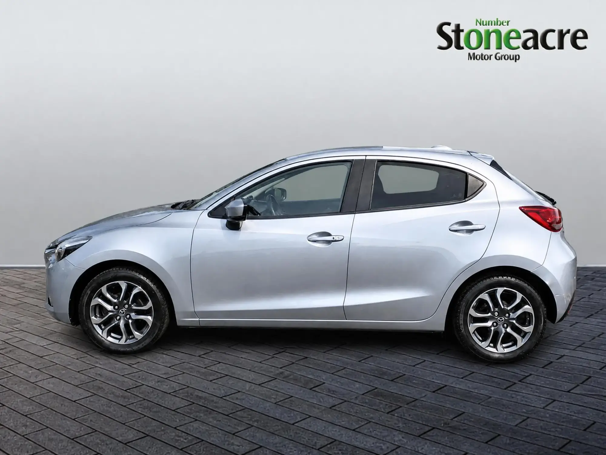 Mazda2 Image 8