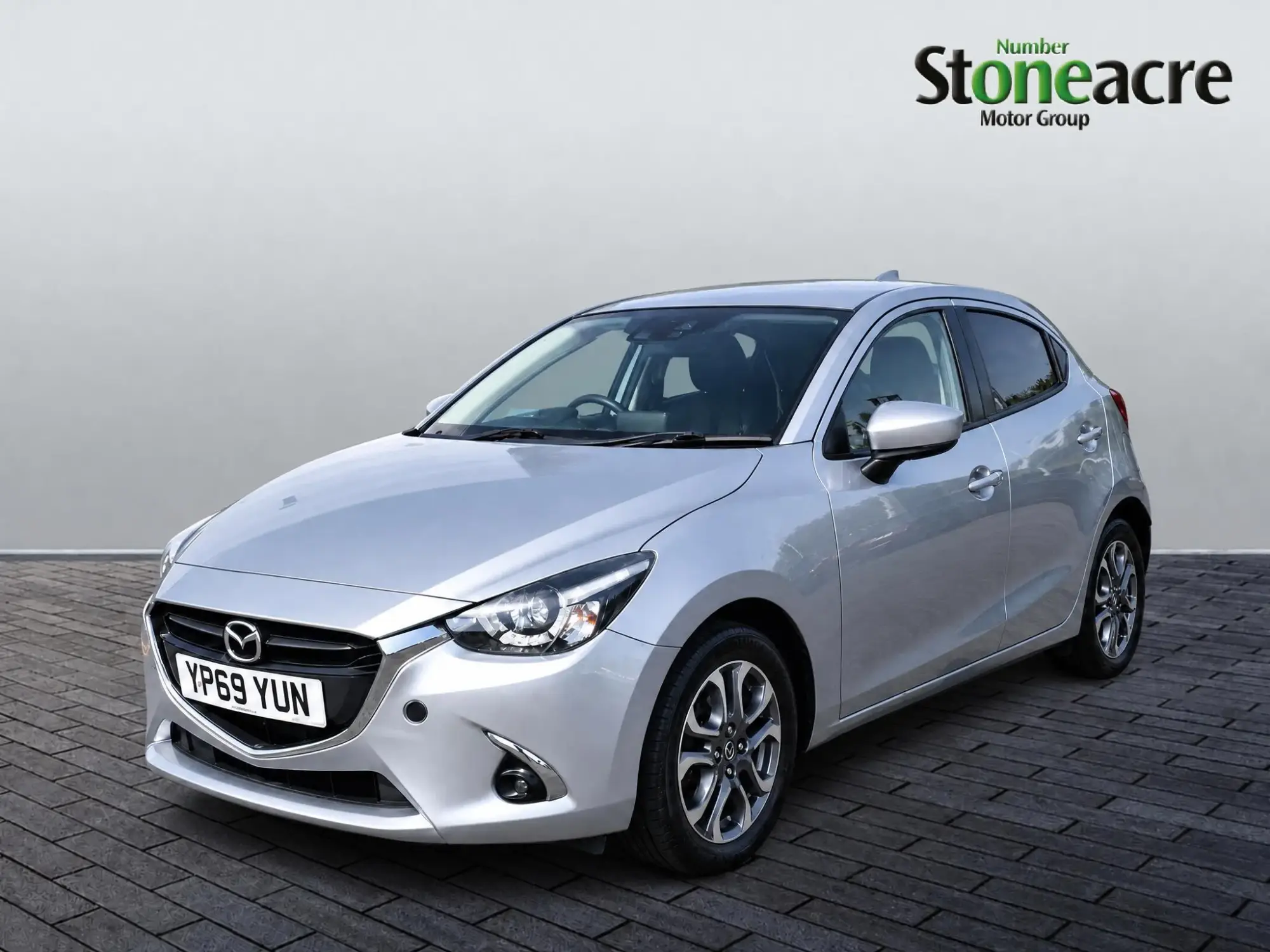 Mazda2 Image 9