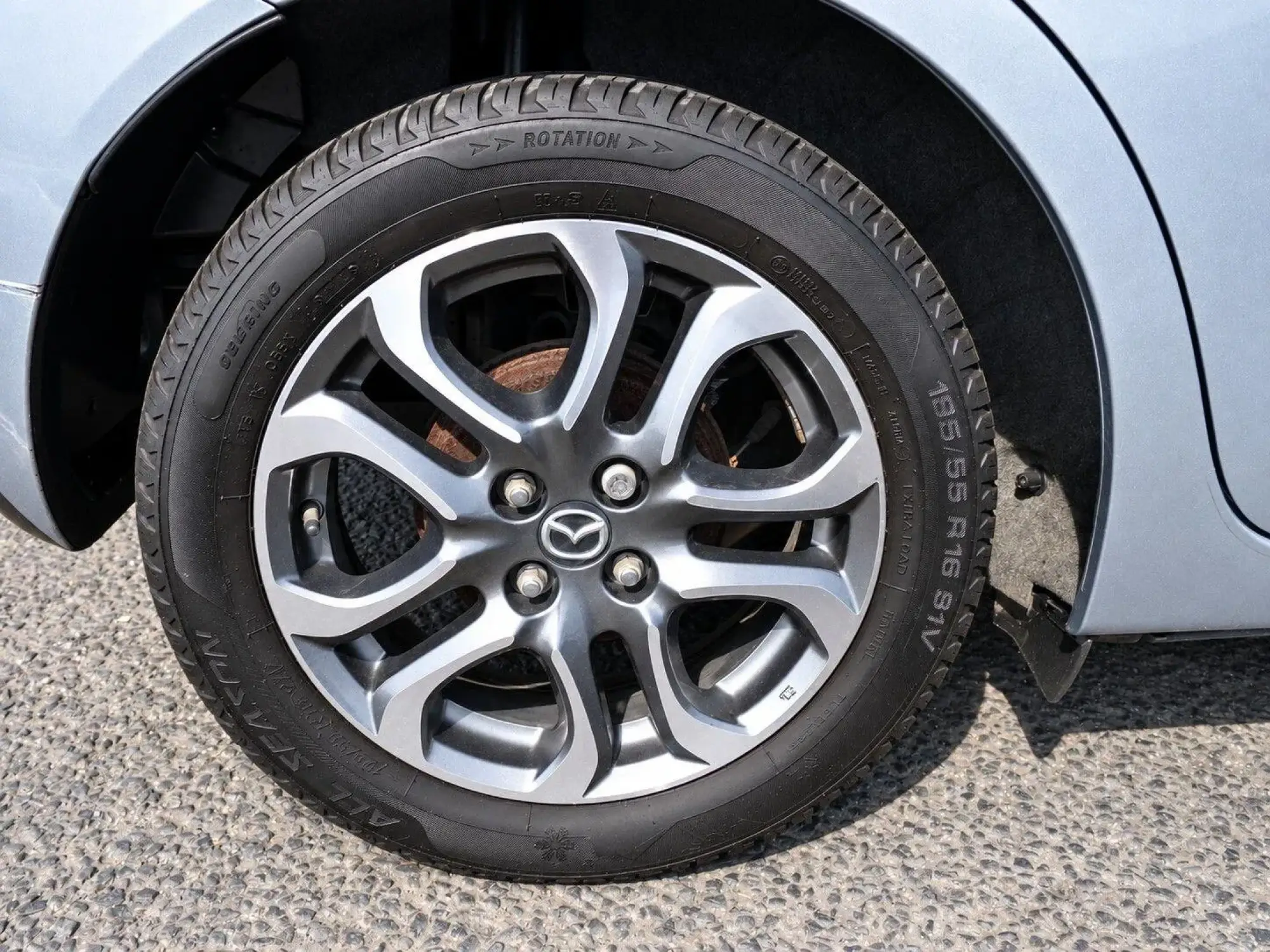 Mazda2 Image 13