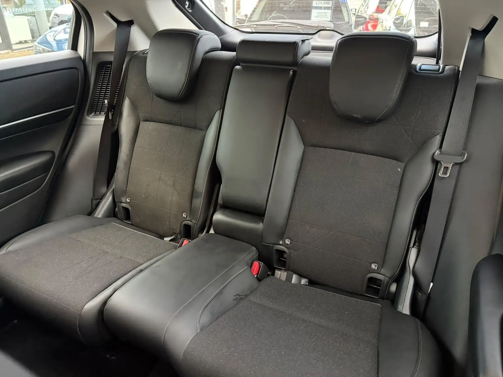 Honda HR-V Hybrid Image 11 Honda HR-V Hybrid Image 11