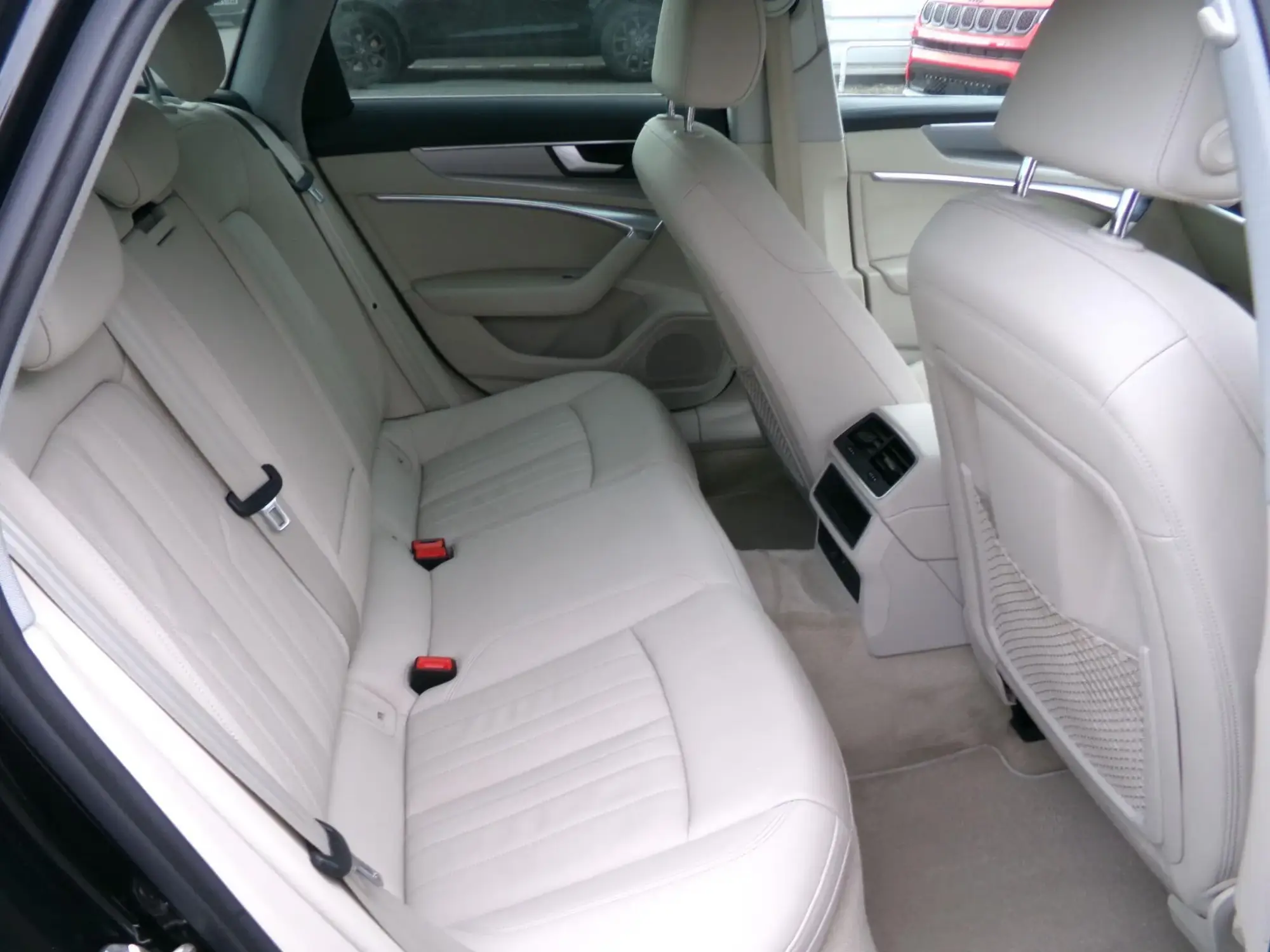 Audi A6 Saloon Image 10 Audi A6 Saloon Image 10