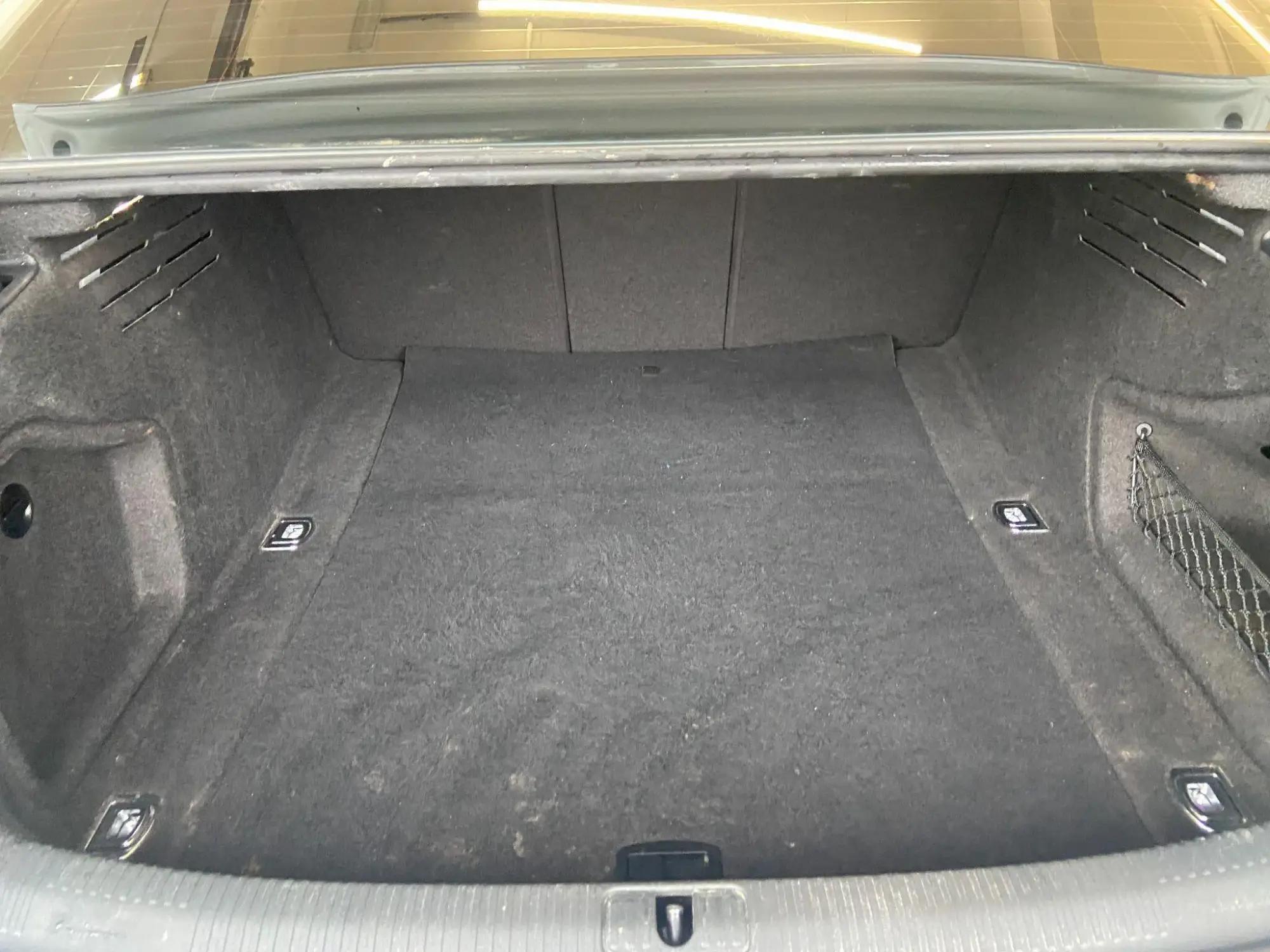 Audi A4 Saloon Image 12