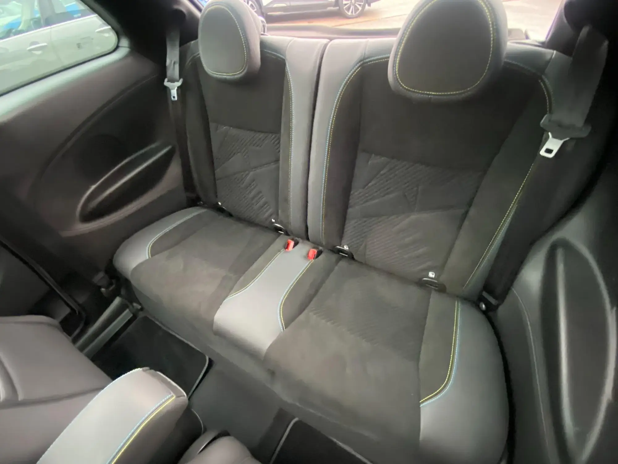 Abarth 500e Image 14