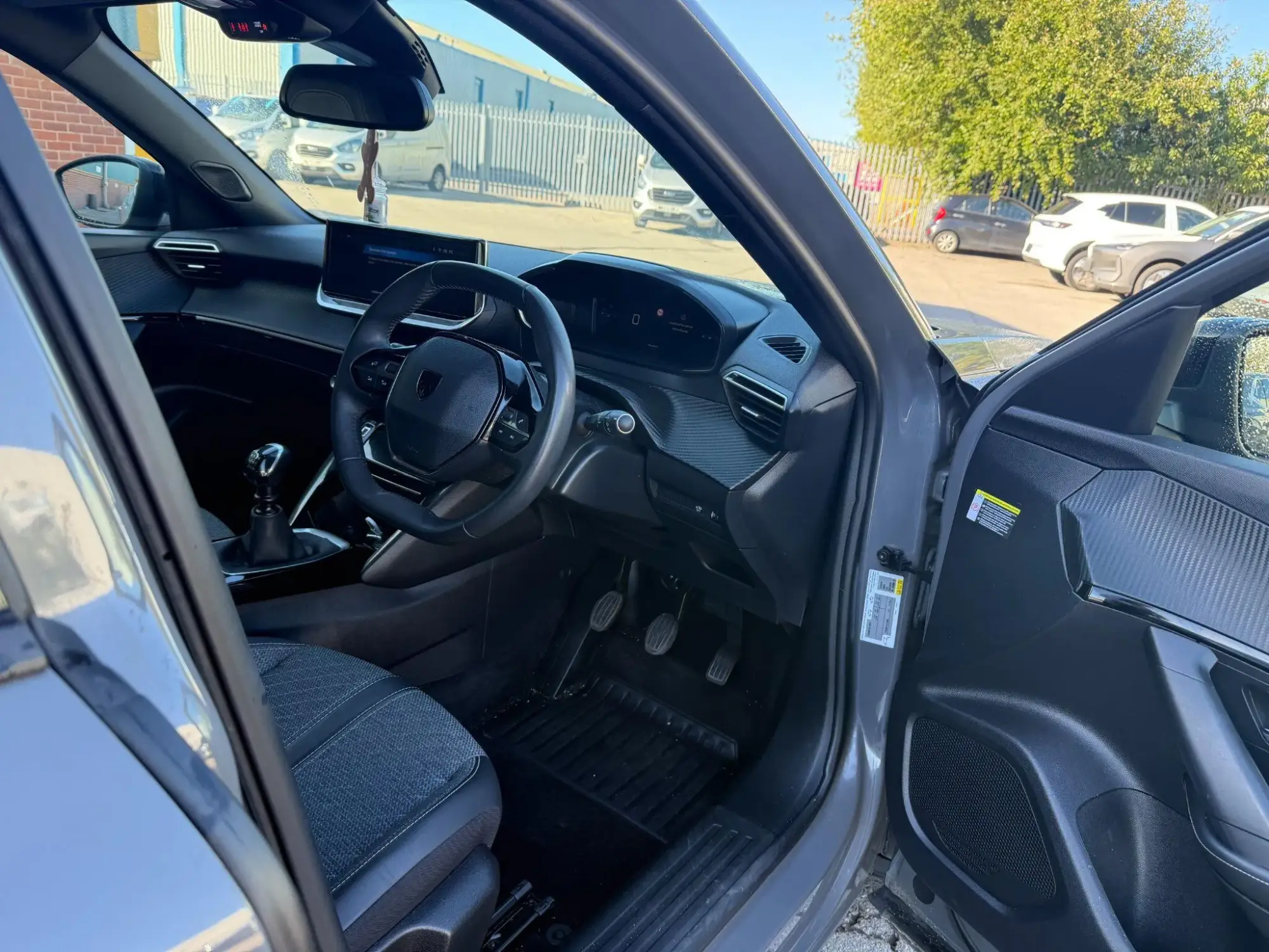 Peugeot 2008 Image 13