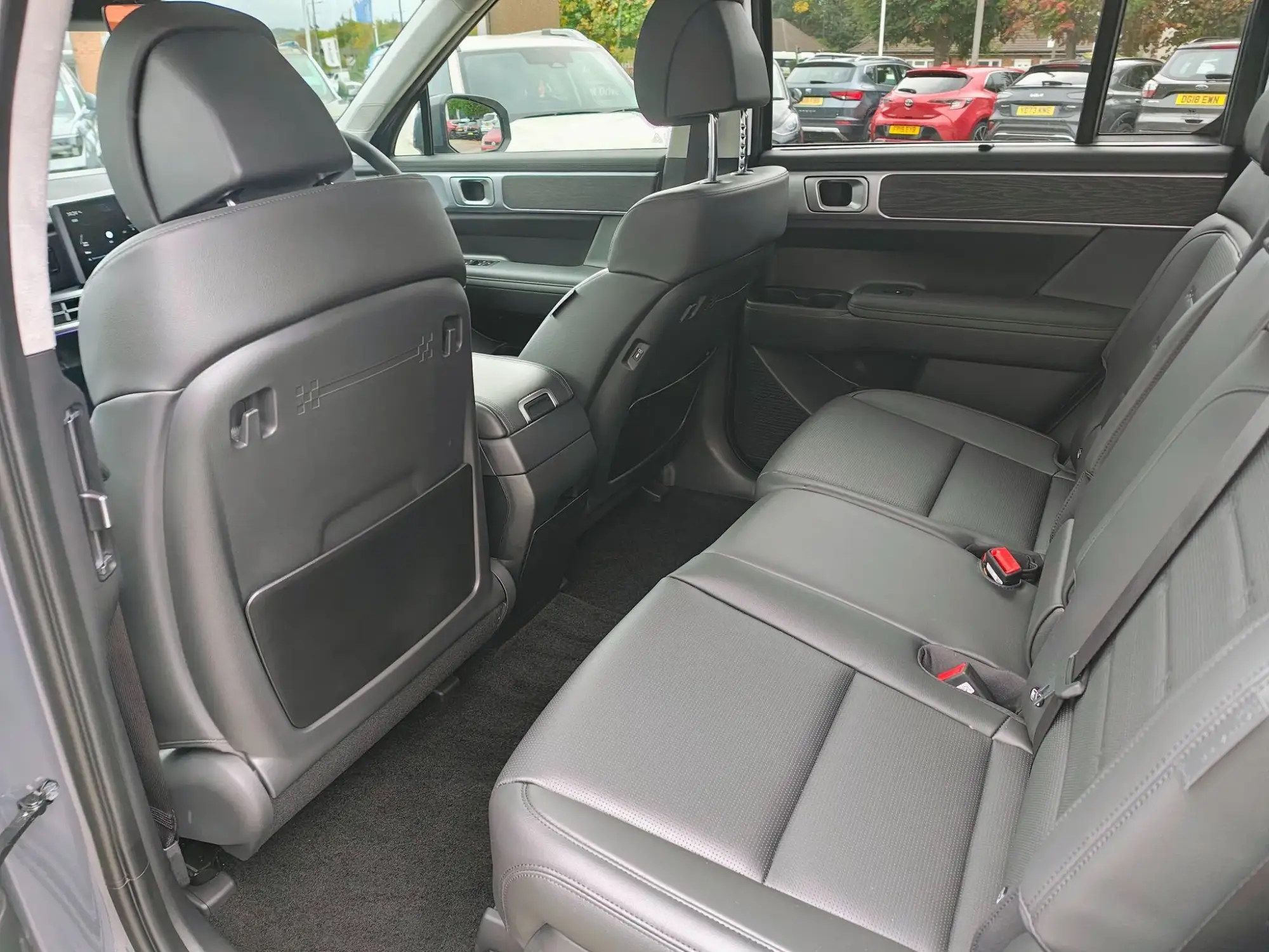 Hyundai SANTA FE Image 12 Hyundai SANTA FE Image 12