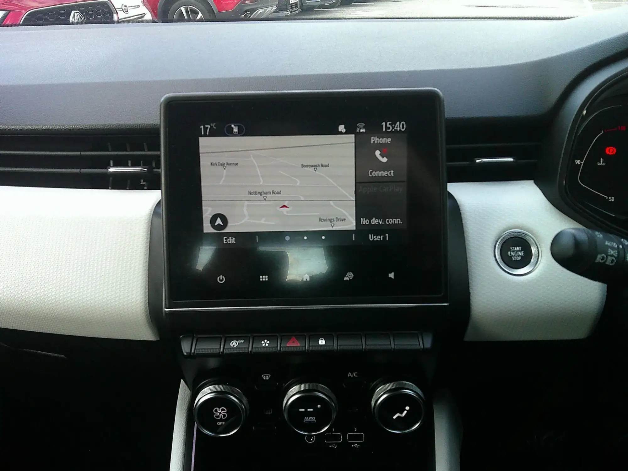 Renault Clio Image 17