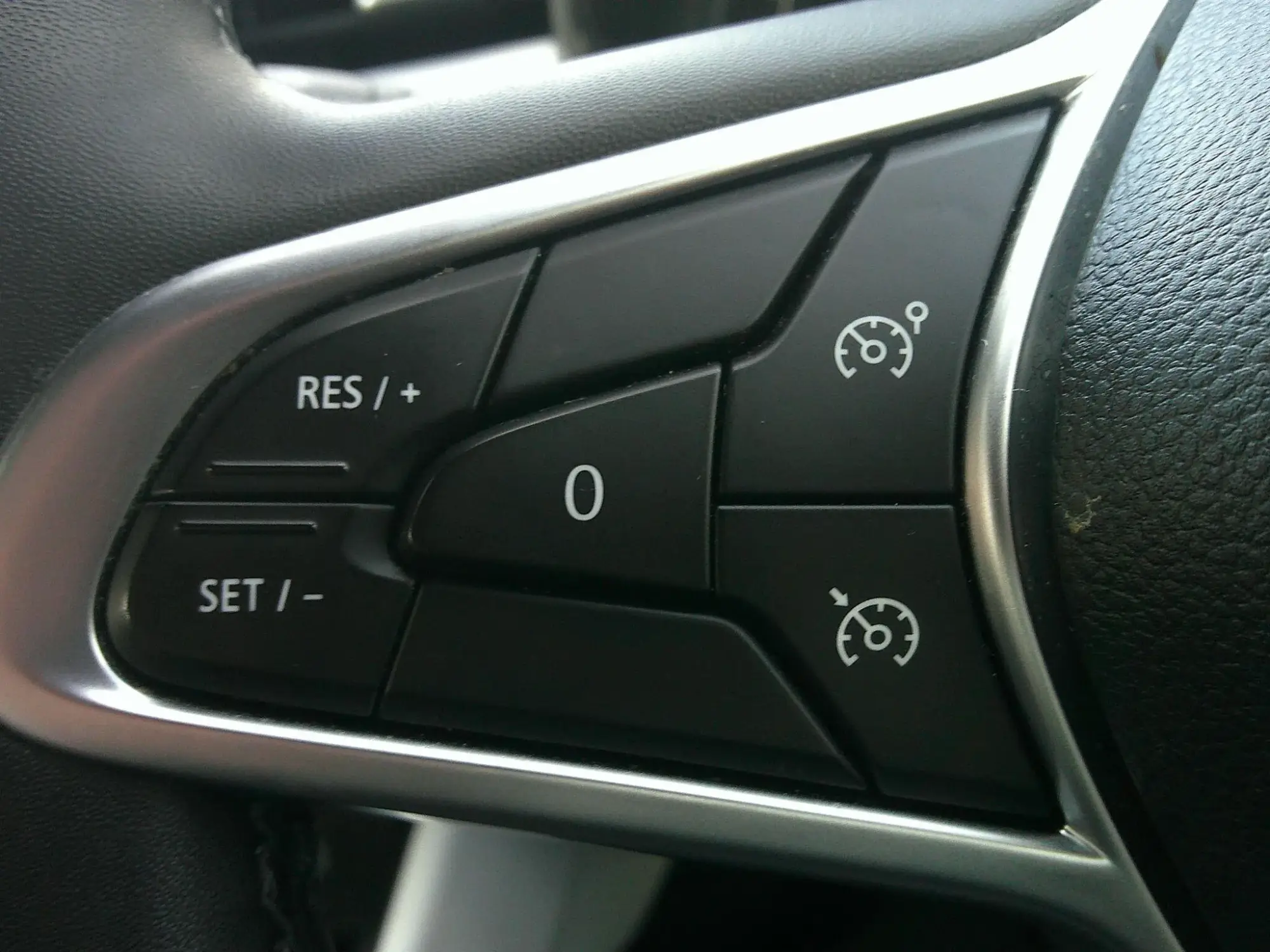 Renault Clio Image 20