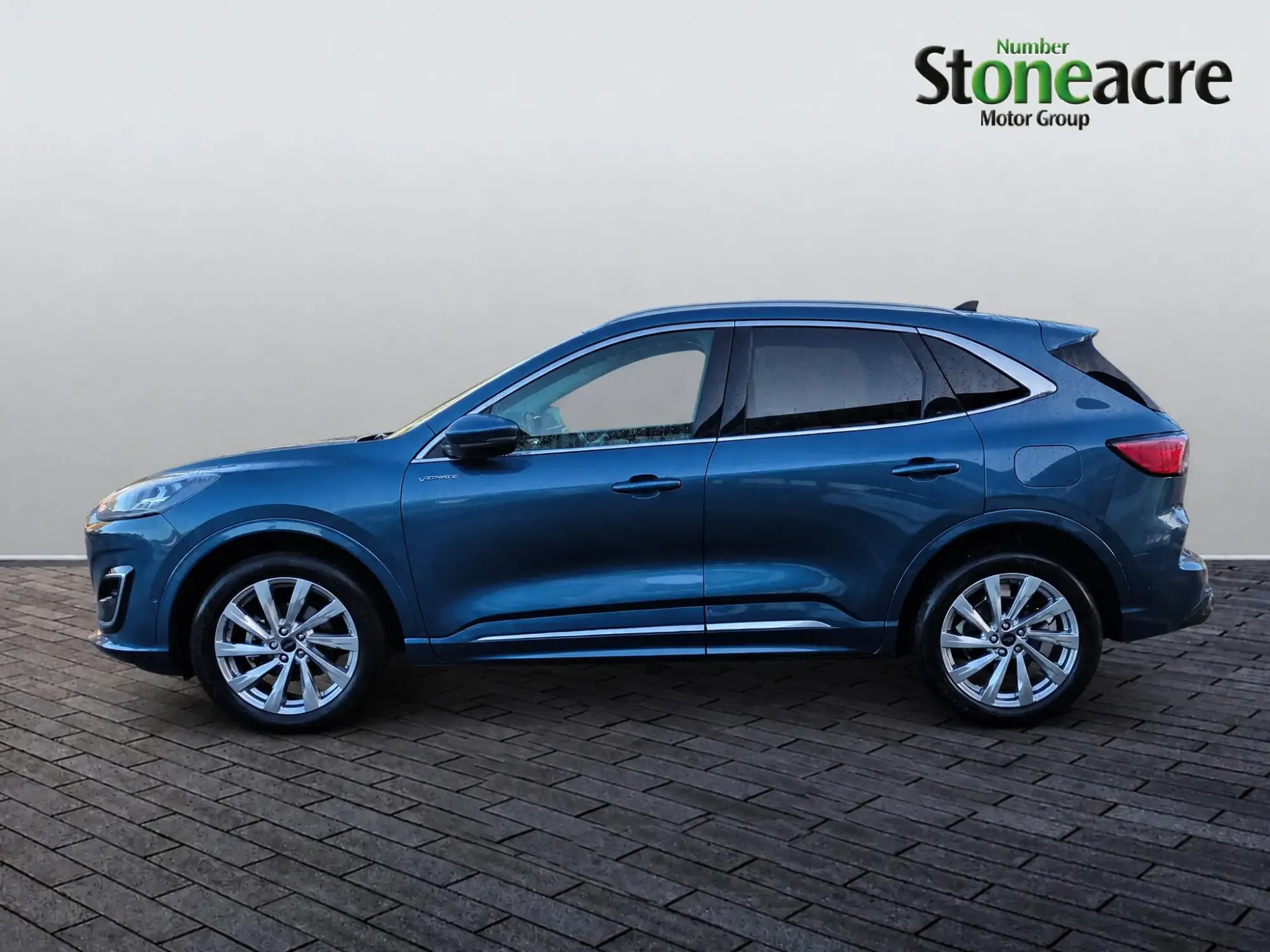 Ford Kuga Hybrid Image 5 Ford Kuga Hybrid Image 5