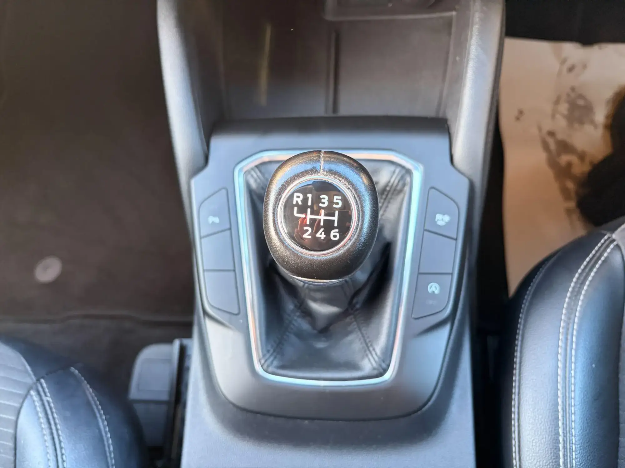 Ford Kuga Image 11