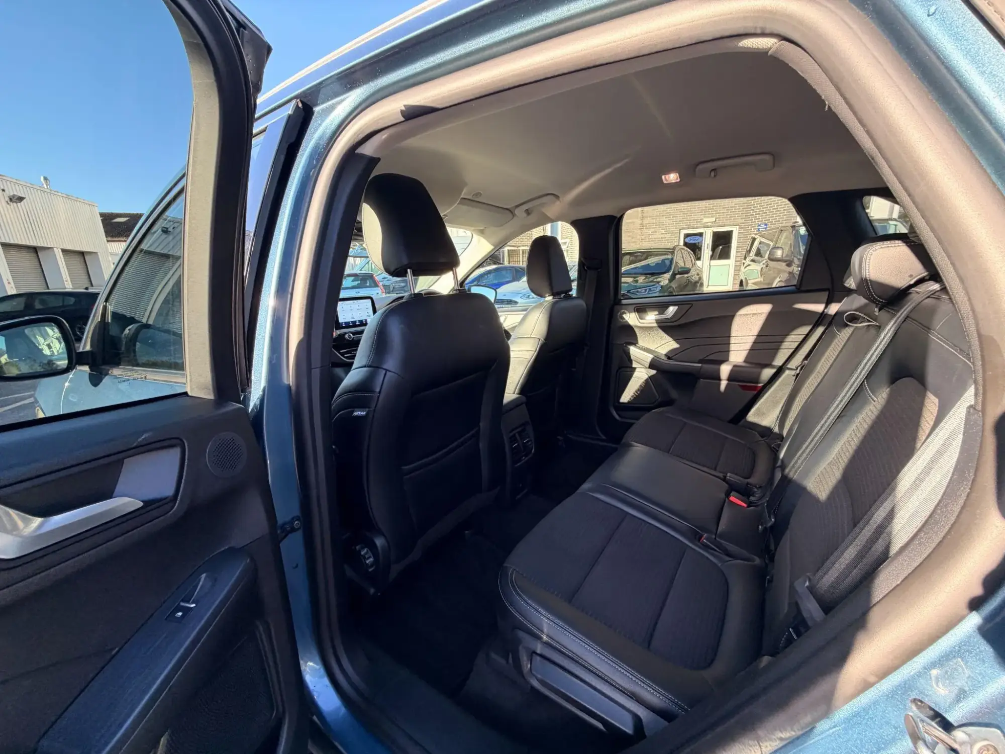 Ford Kuga Image 17